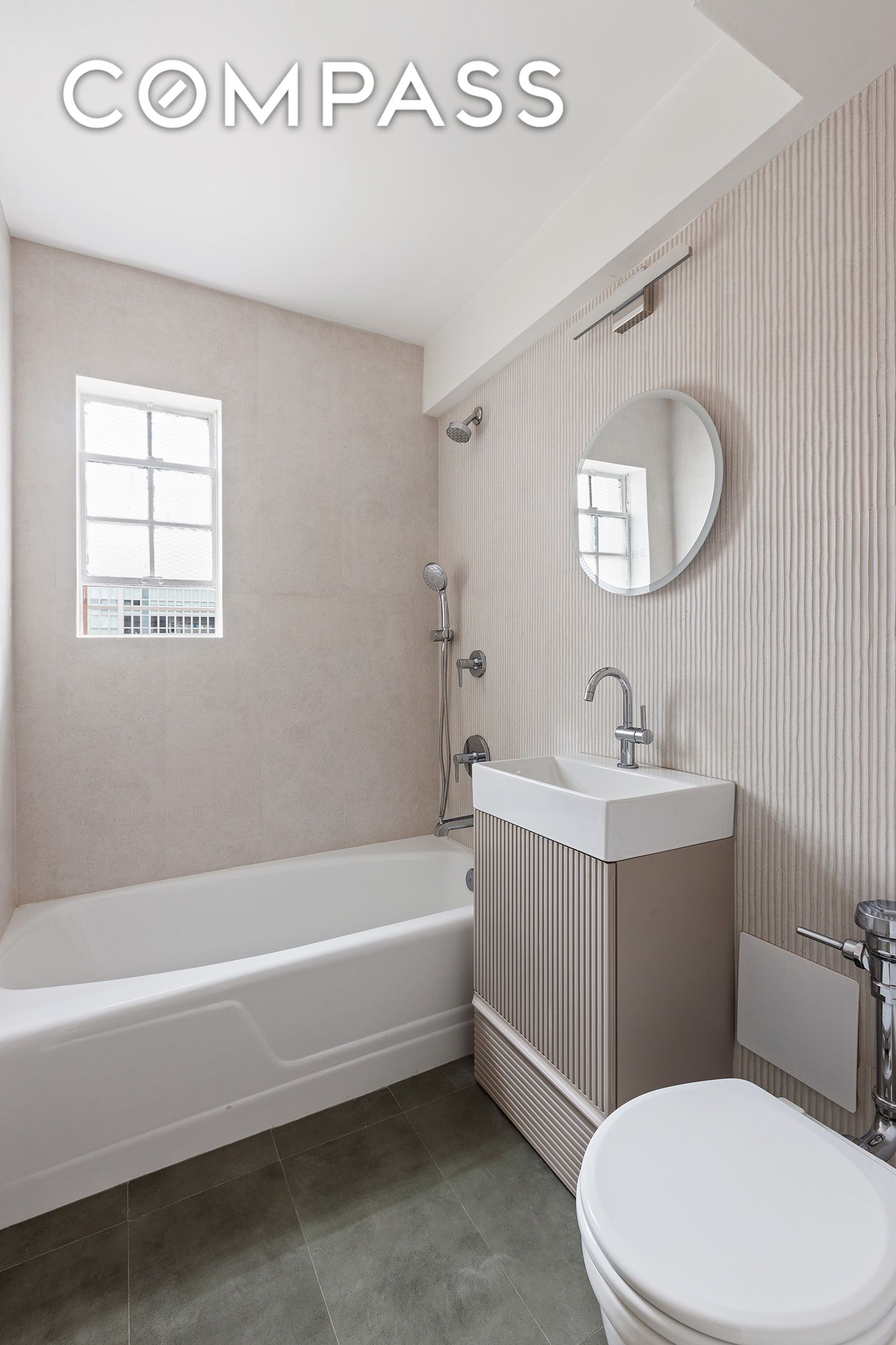 #11 photo, 335 E 51st Street, Midtown East , NY 10022