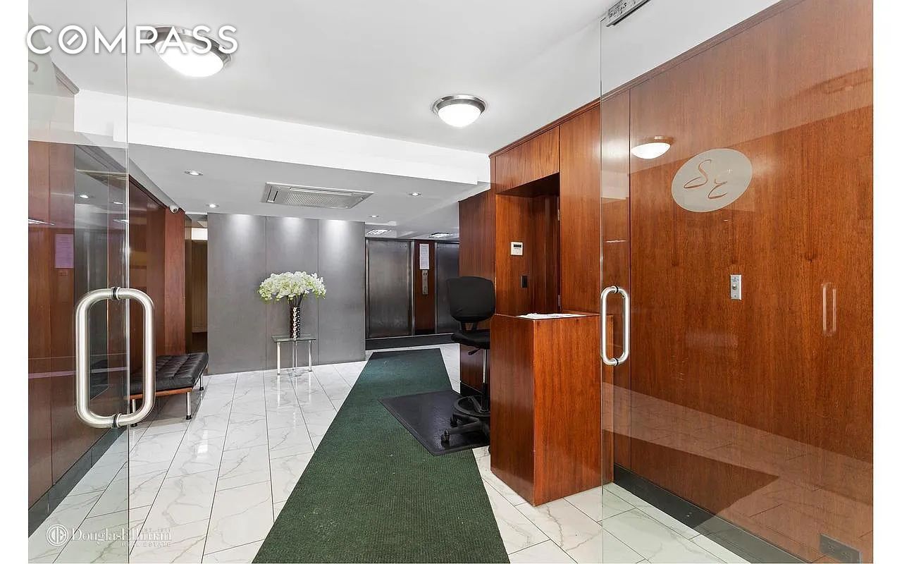 #13 photo, 335 E 51st Street, Midtown East , NY 10022