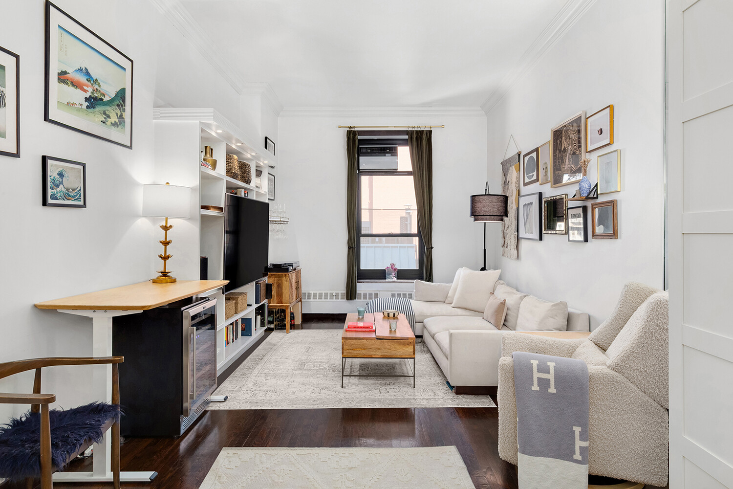 #3 photo, 250 MERCER Street, Greenwich Village , NY 10012