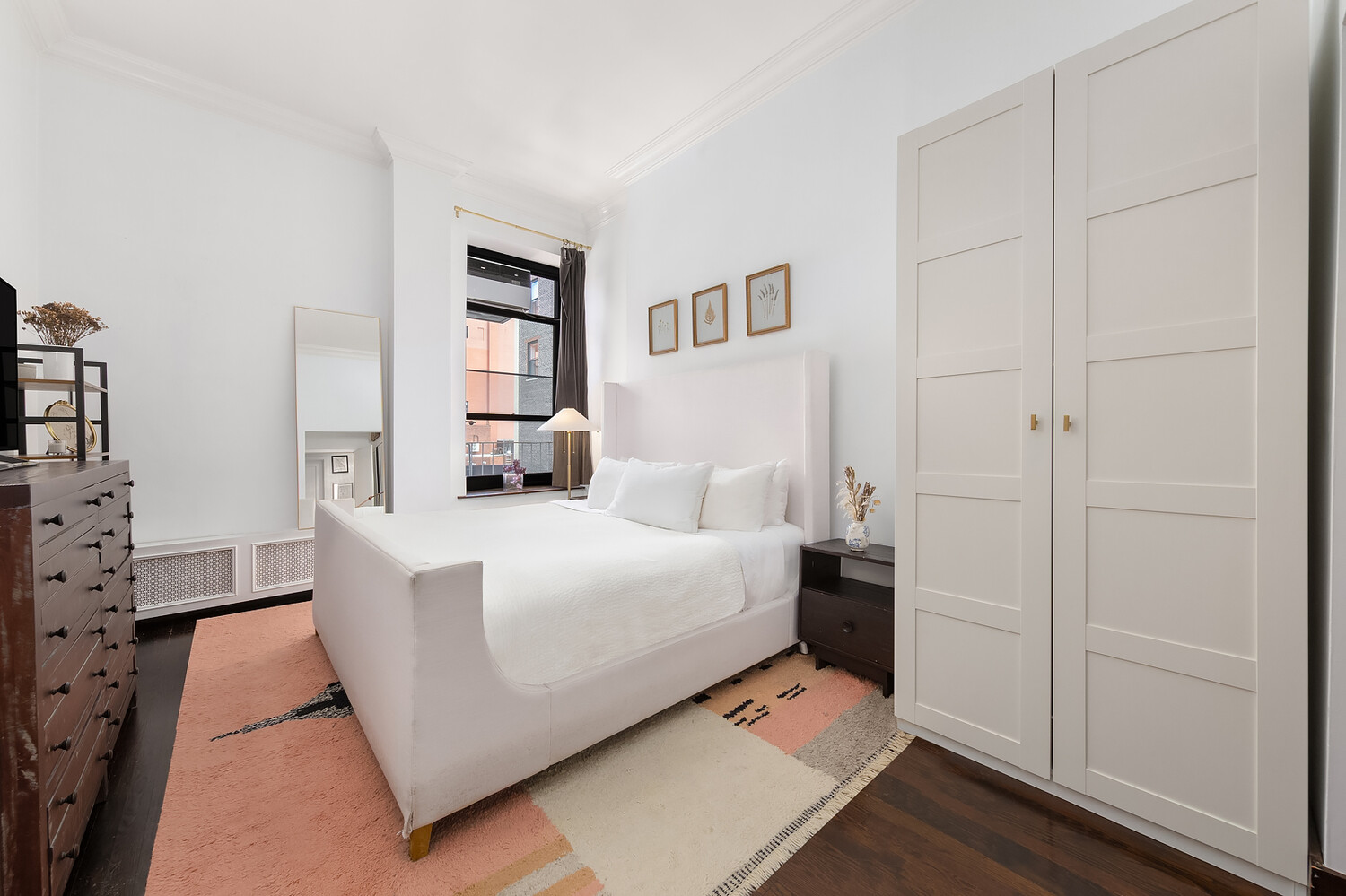 #5 photo, 250 MERCER Street, Greenwich Village , NY 10012