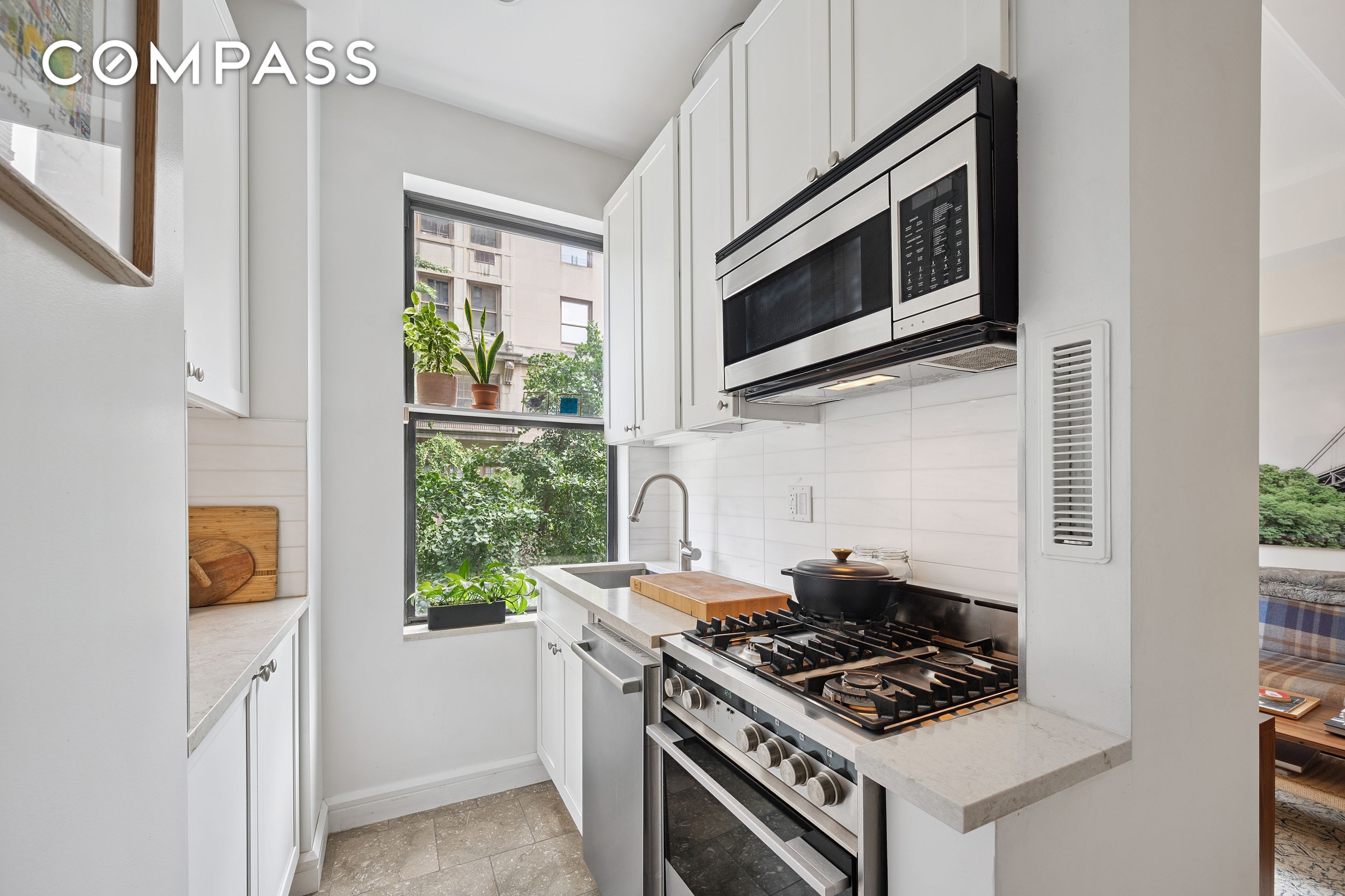 #7 photo, 599 W End Avenue, マンハッタン Upper West Side , NY 10024