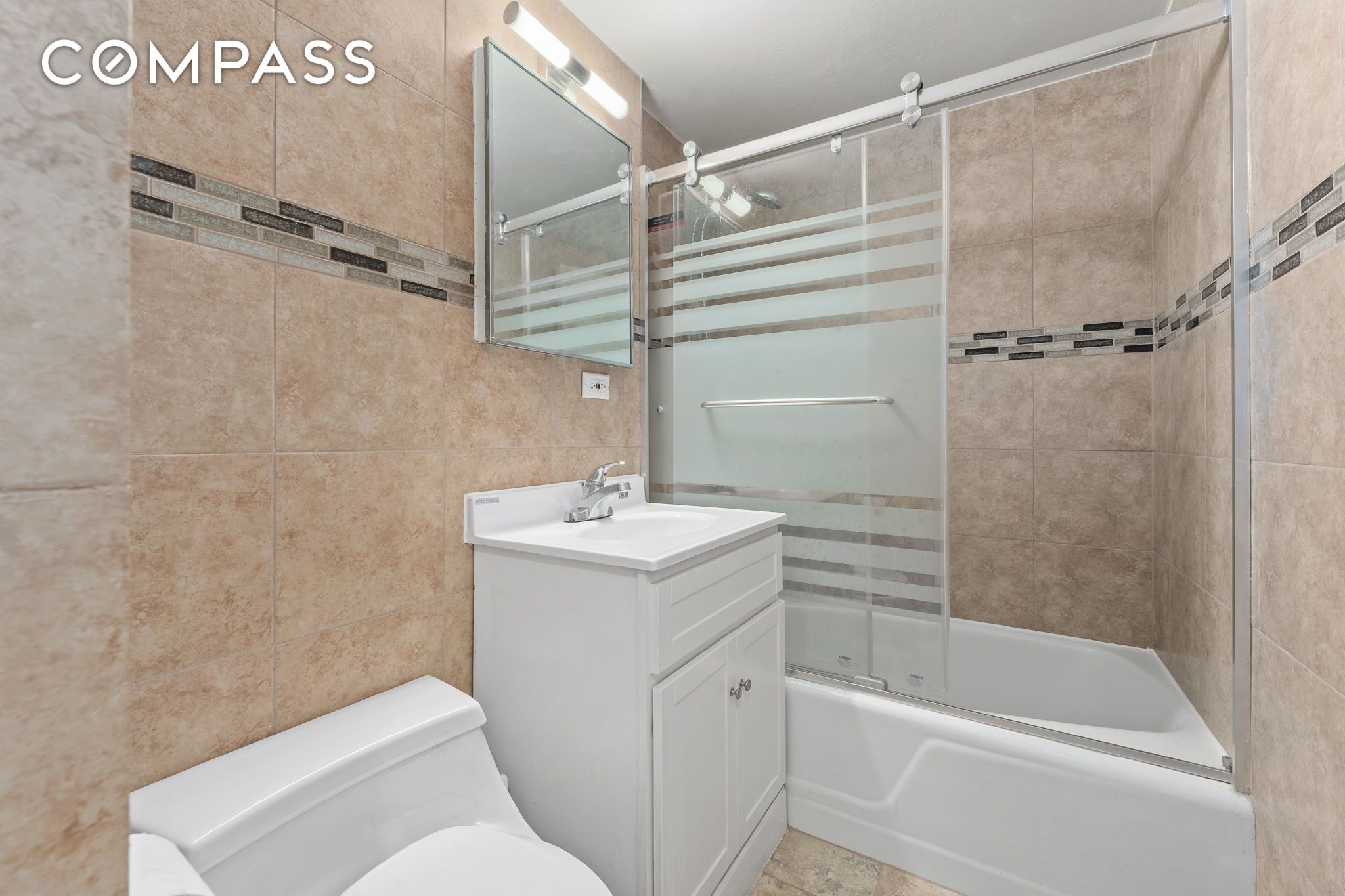 #7 photo, 446 E 86th Street, マンハッタン Upper East Side , NY 10028