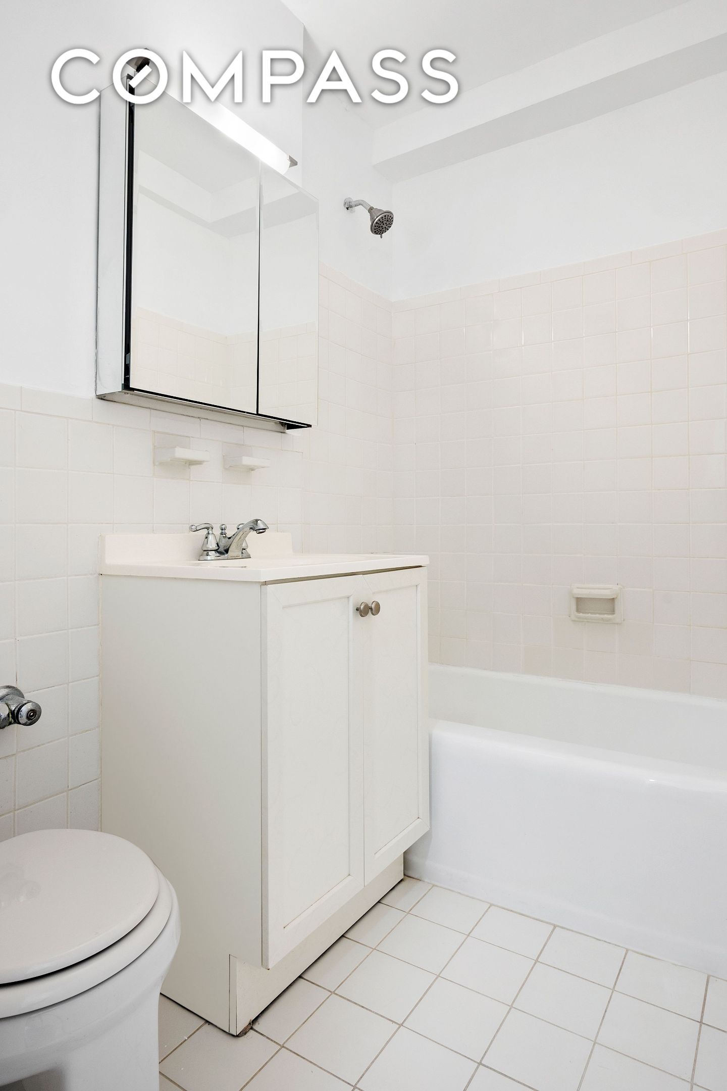 #5 photo, 155 E 38th Street, マンハッタン Murray Hill , NY 10016