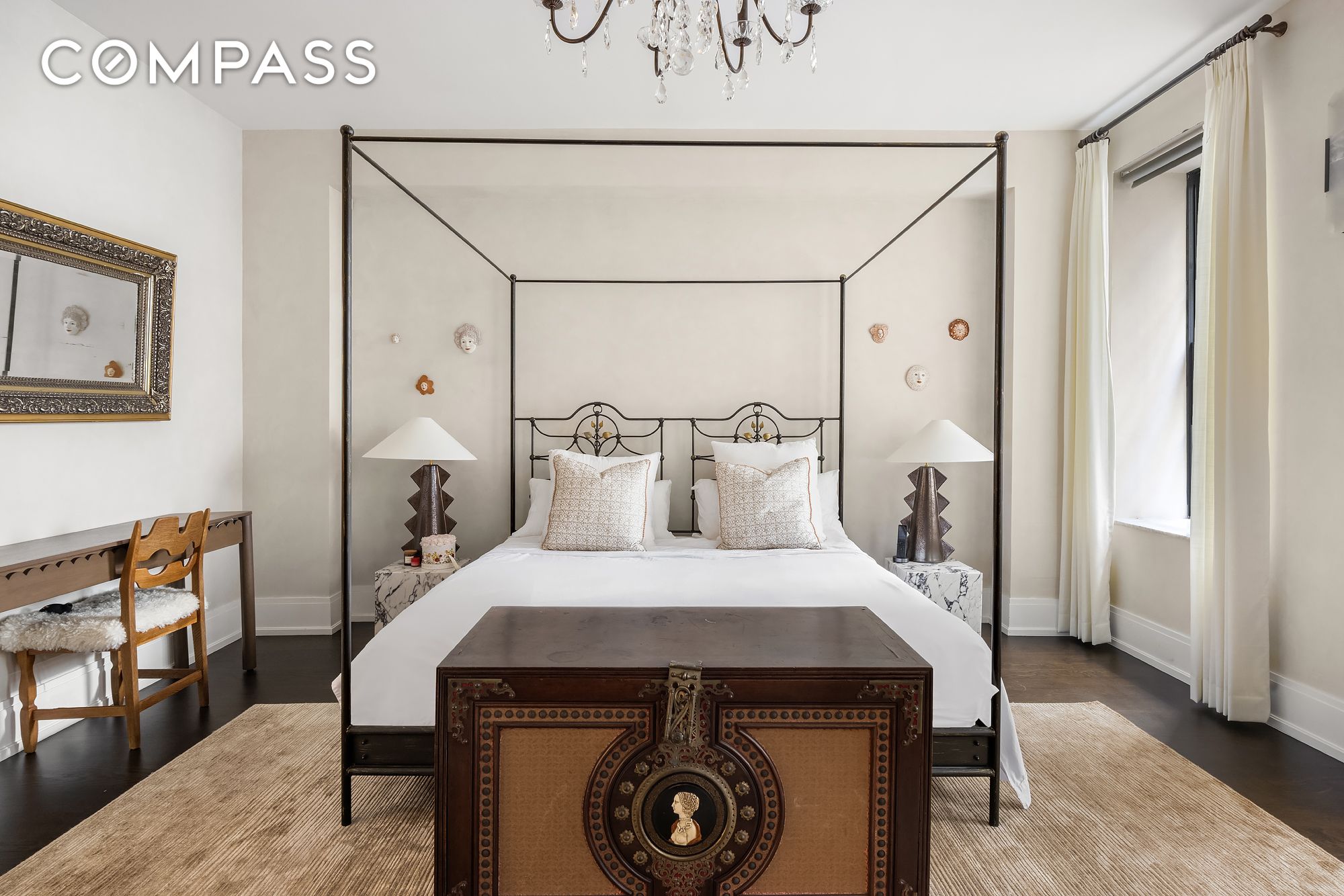 #18 photo, 14-16 Wooster Street, SoHo , NY 10013