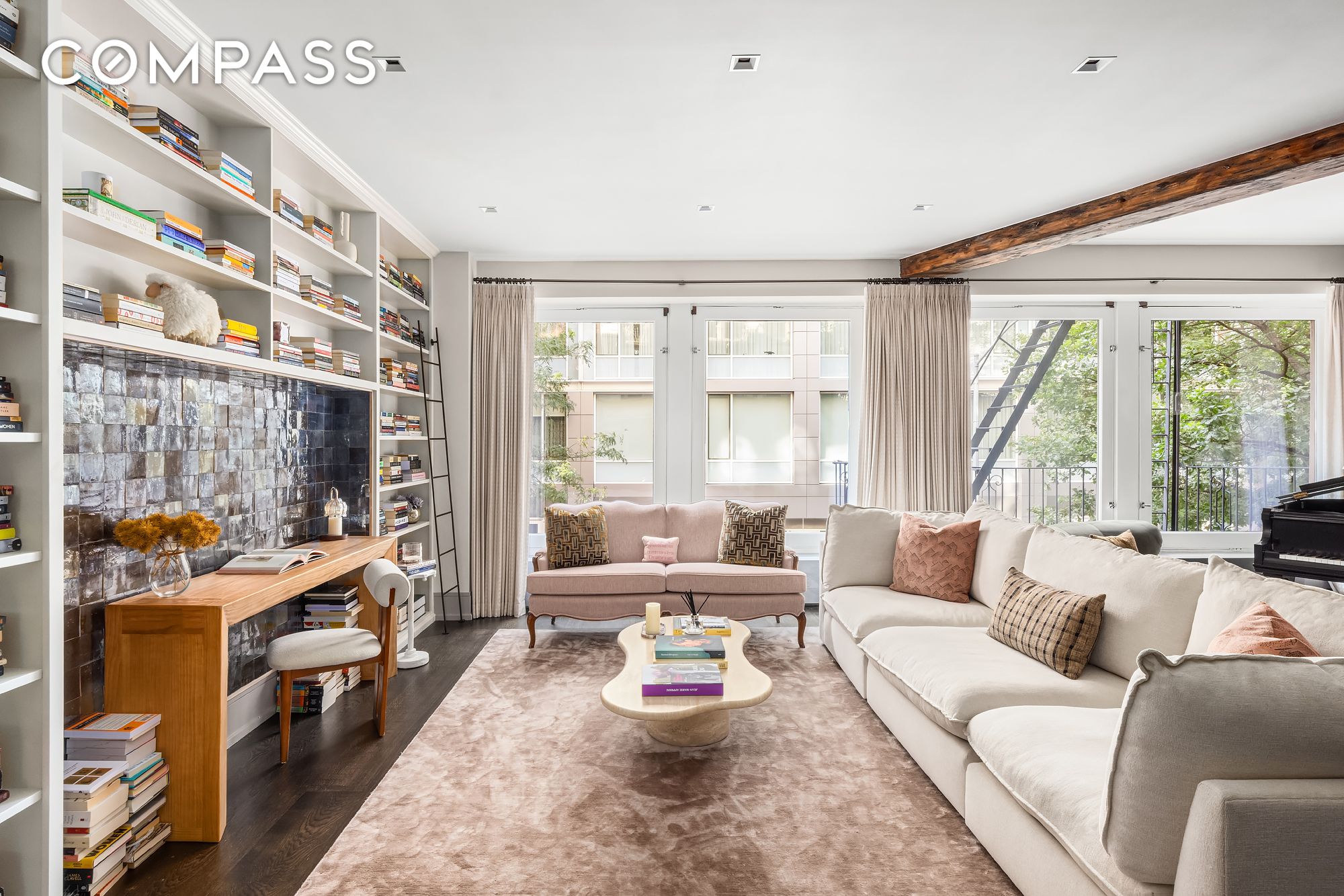 #4 photo, 14-16 Wooster Street, SoHo , NY 10013