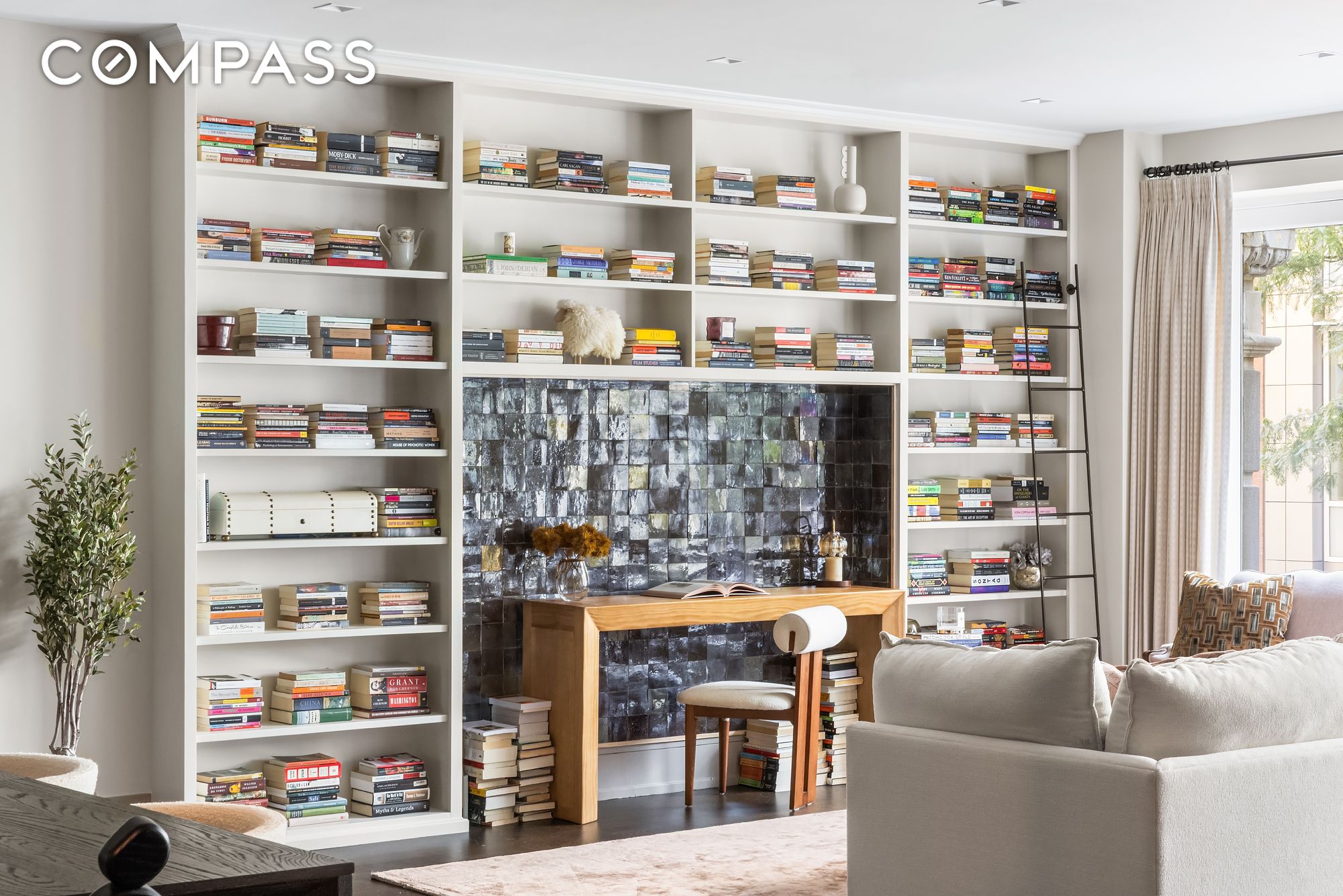 #6 photo, 14-16 Wooster Street, SoHo , NY 10013