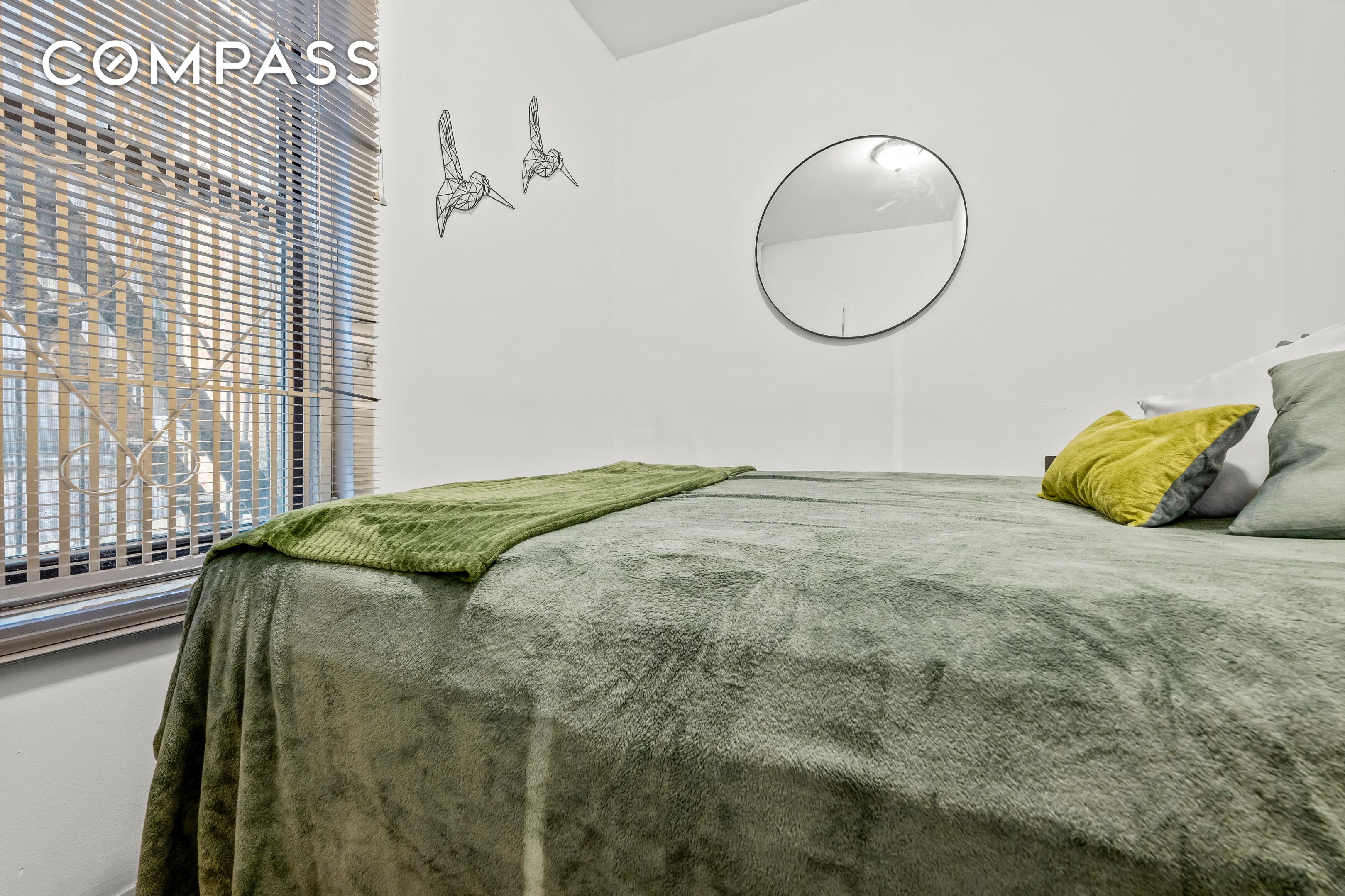 #13 photo, 204 W 10th Street, マンハッタン West Village , NY 10014