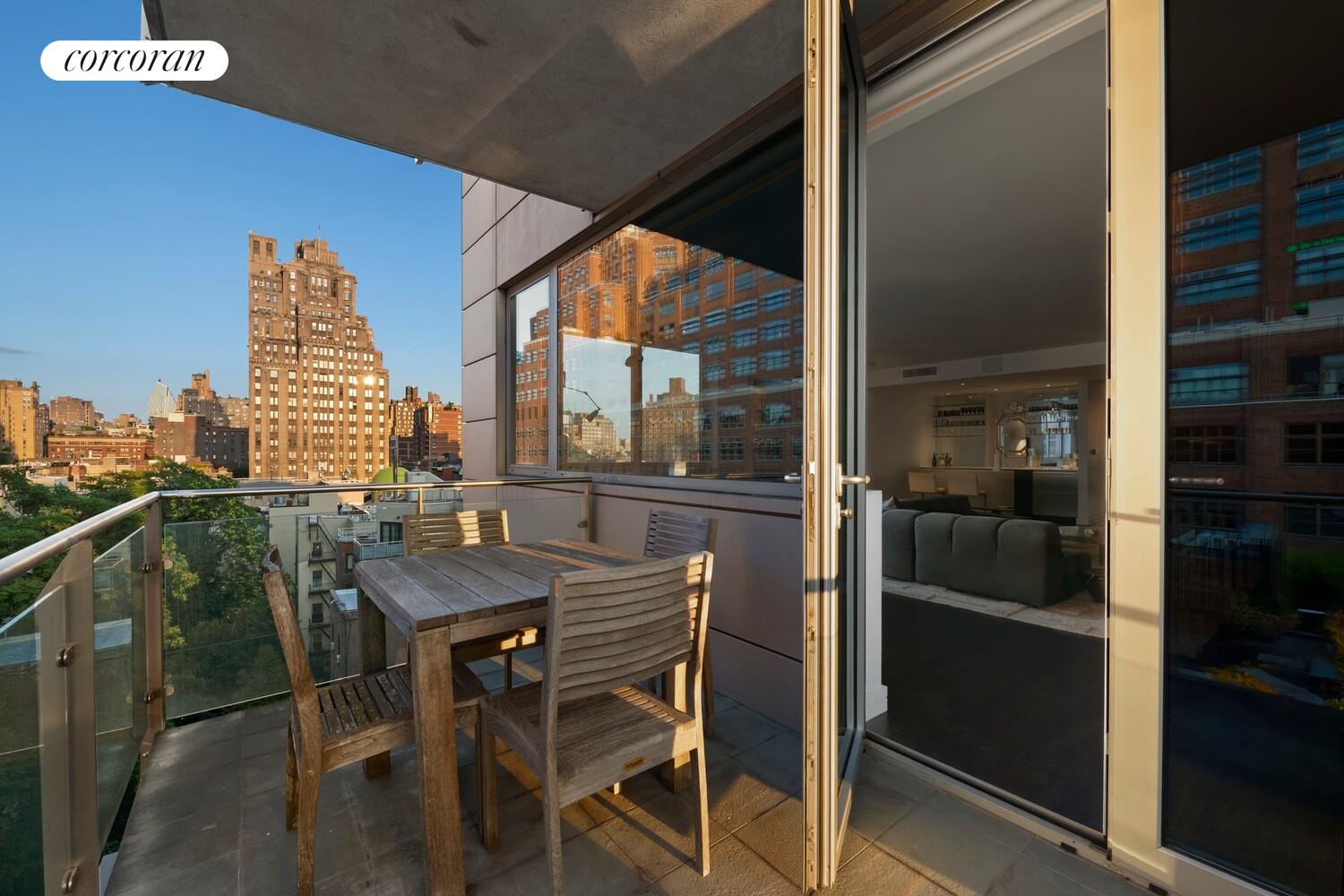 #13 photo, 333 W 14TH Street, マンハッタン Chelsea , NY 10014