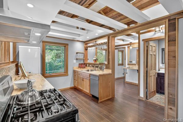 #14 photo, 6 Deer Trail, Greenwood Lake , NY 10925