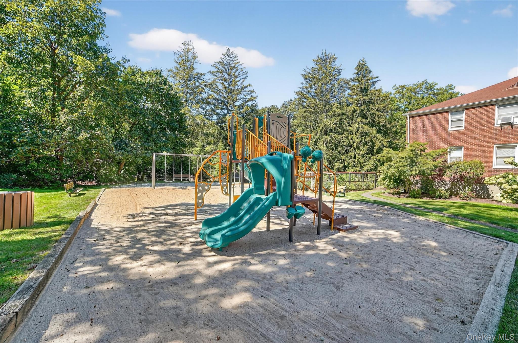 #20 photo, 11 Bryant Crescent, 纽约州 White Plains , NY 10605