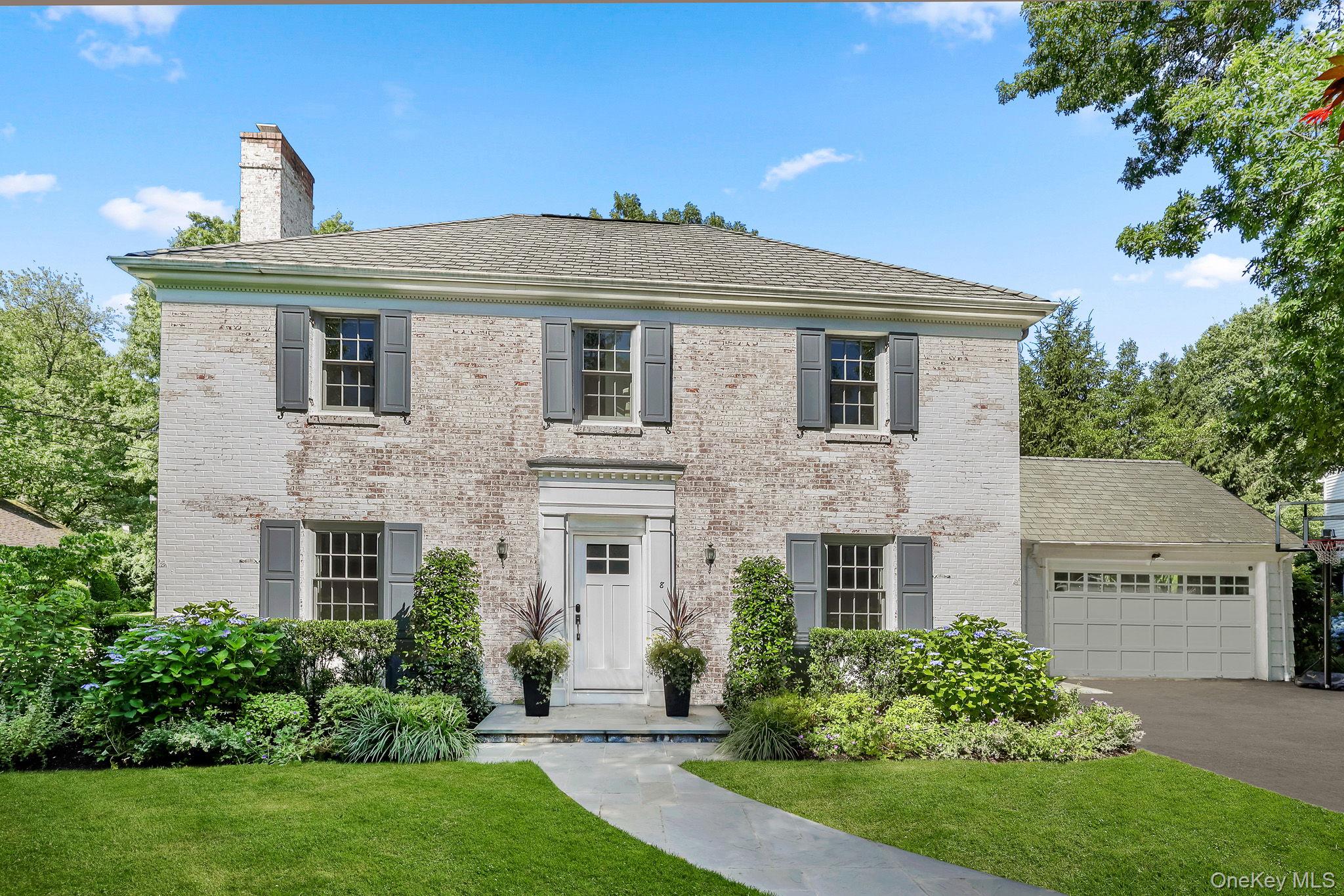 #1 photo, 8 Varian Lane, Scarsdale , NY 10583