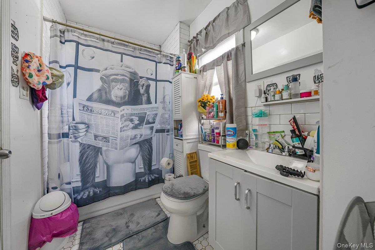 #10 photo, 3214 108th Street, クイーンズ区 East Elmhurst , NY 11369