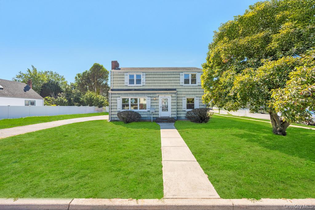 #1 photo, 31 James Street, ナッソー郡 Hicksville , NY 11801