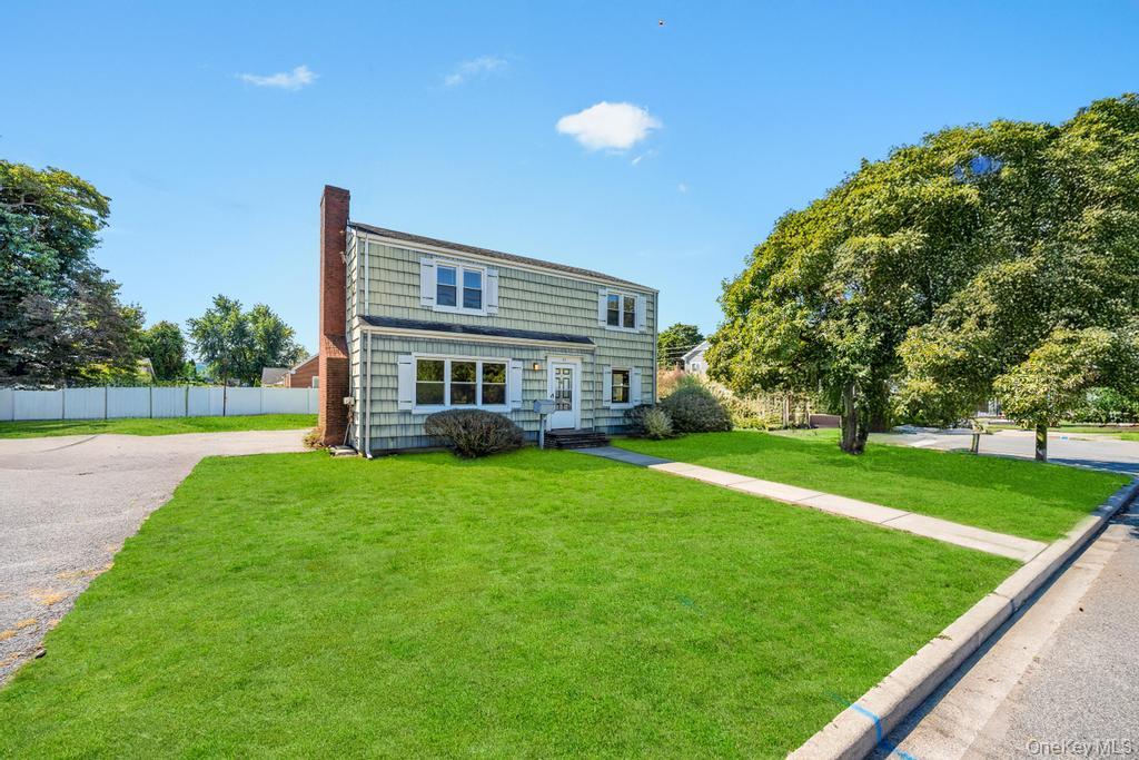 #2 photo, 31 James Street, ナッソー郡 Hicksville , NY 11801