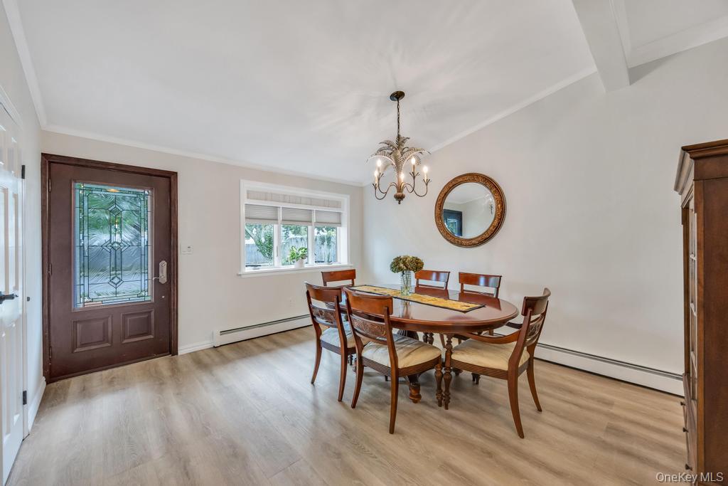 #7 photo, 243 Elm Drive, 长岛 Levittown , NY 11756