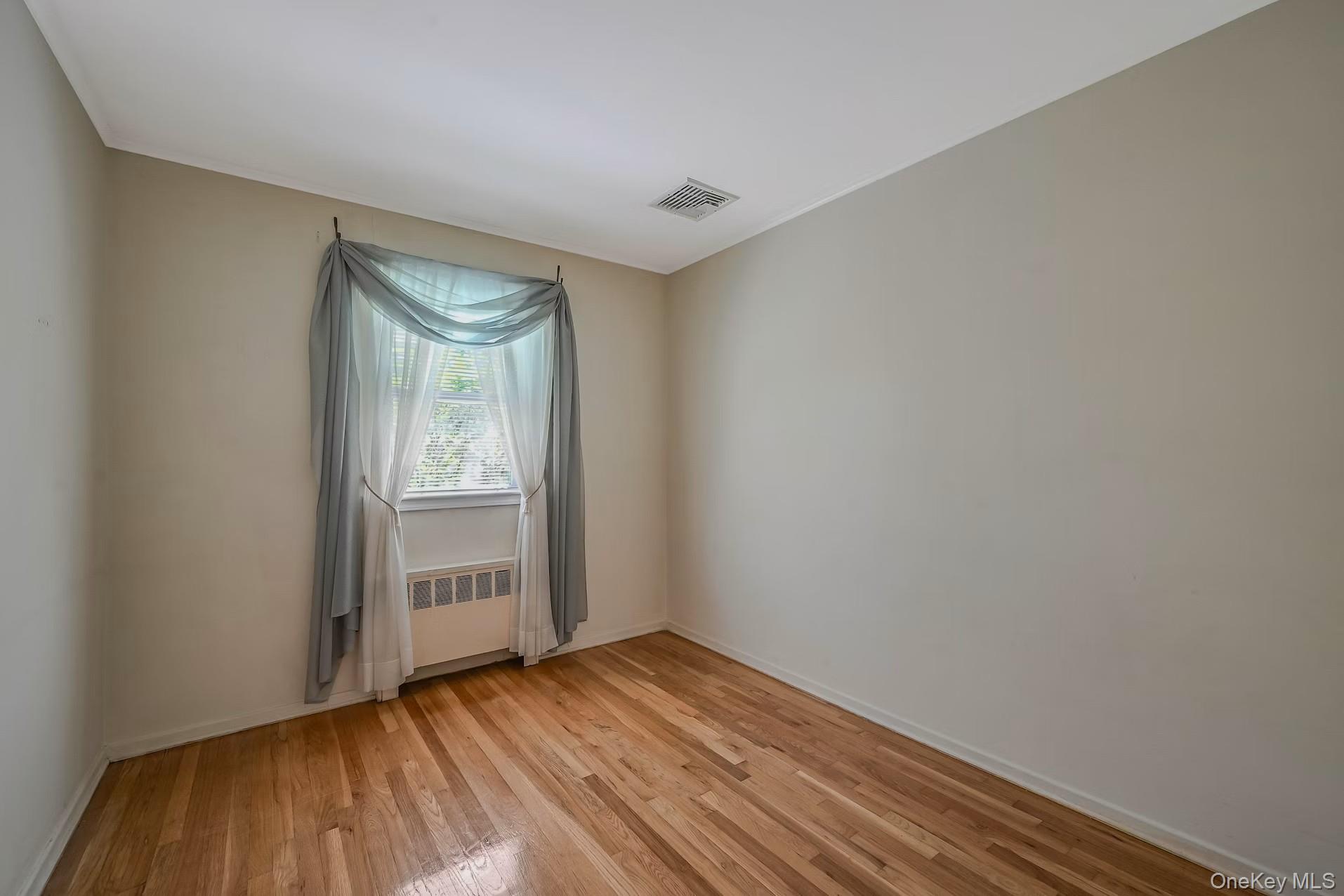 #19 photo, 1270 Pulaski Road, サフォーク郡 East Northport , NY 11731