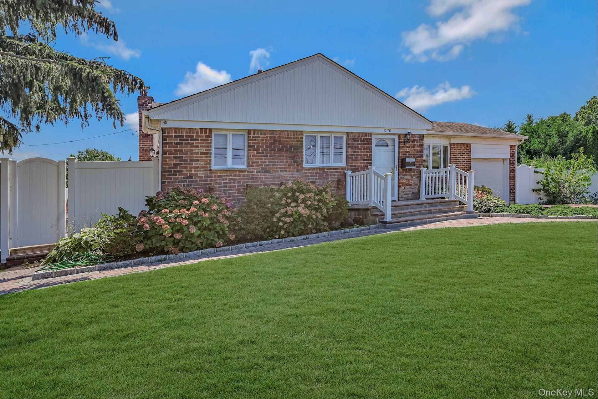 #6 photo, 1270 Pulaski Road, サフォーク郡 East Northport , NY 11731