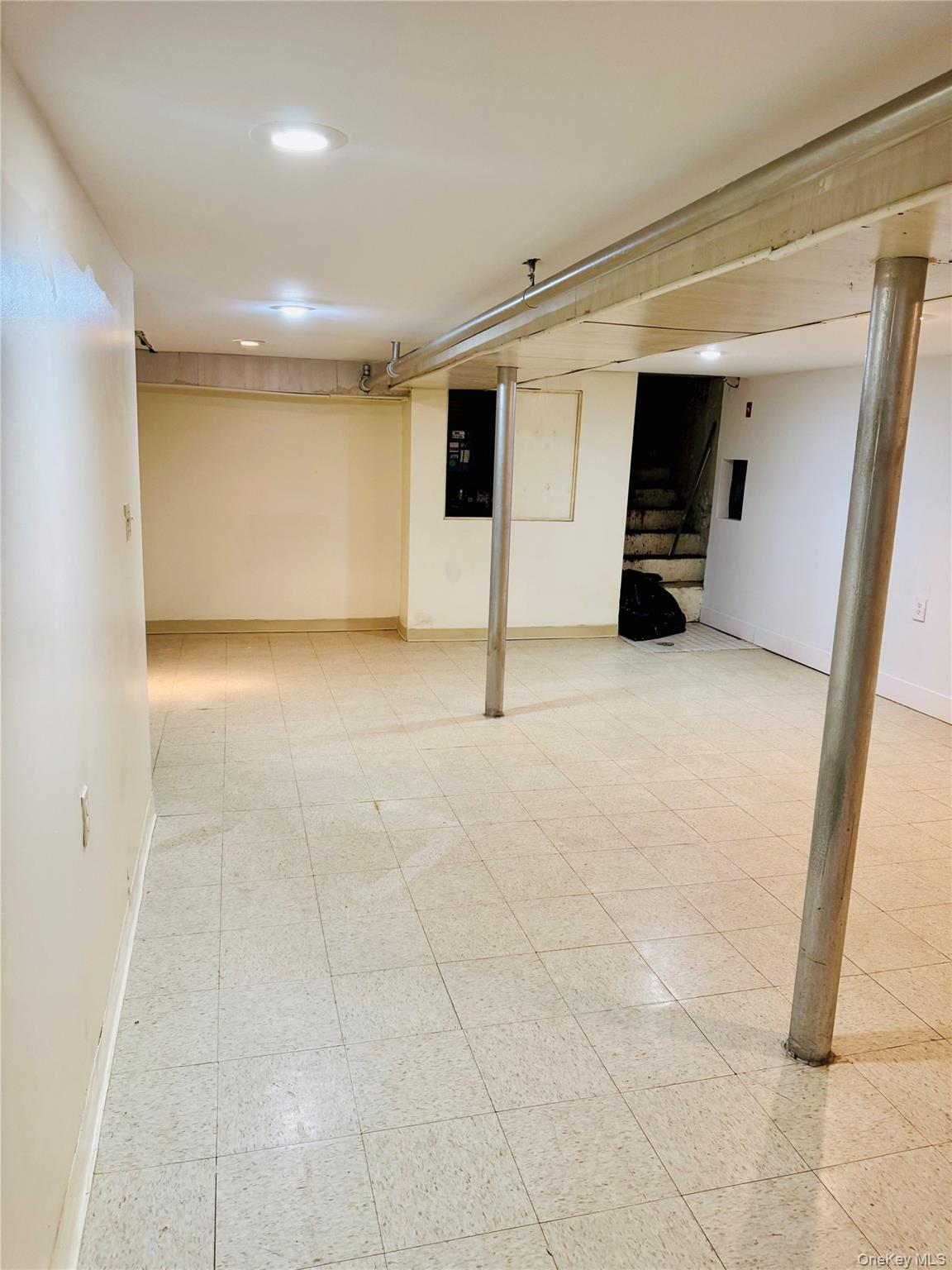 #19 photo, 205-13 Hollis Avenue, クイーンズ区 Hollis , NY 11412