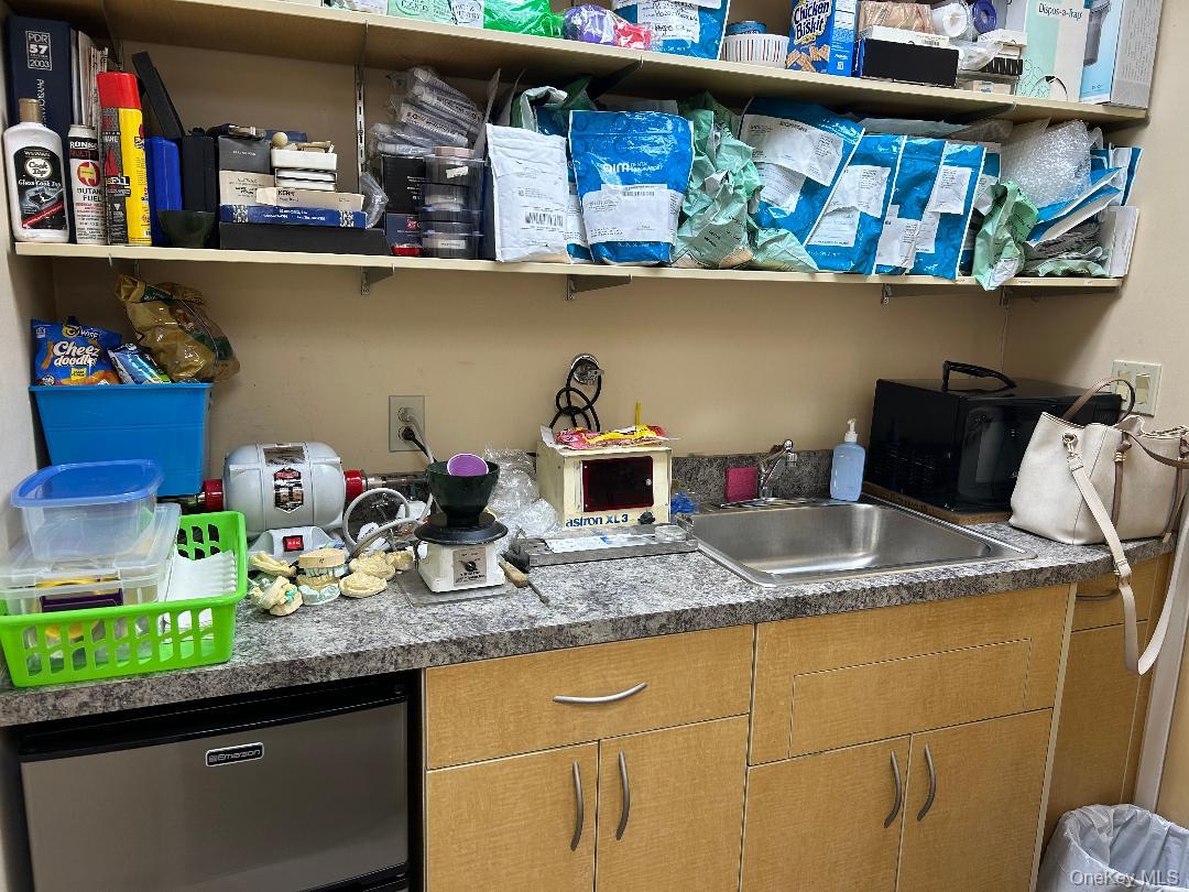 #10 photo, 84-10 153rd Avenue, クイーンズ区 Howard Beach , NY 11414