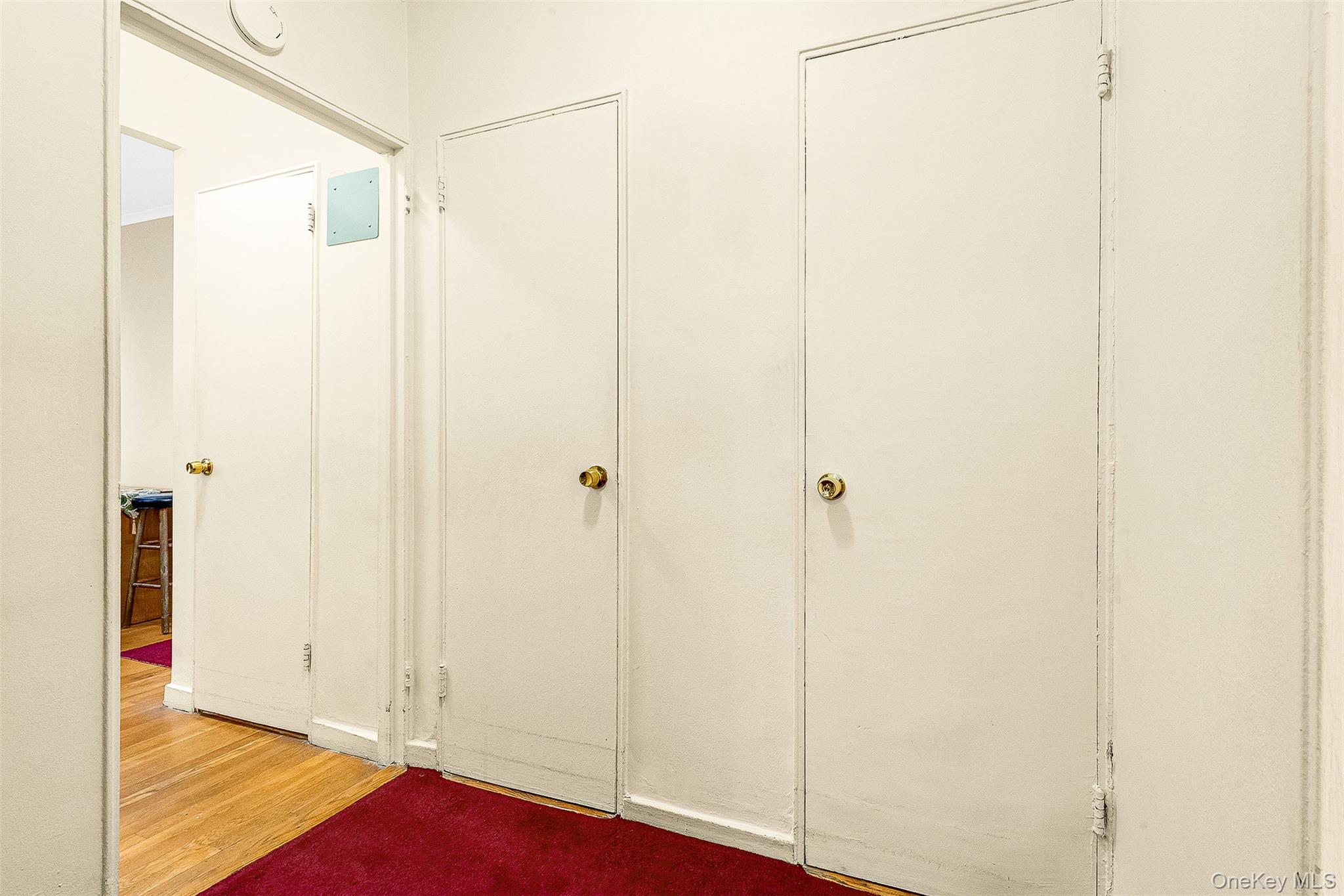 #16 photo, 67-66 108th Street, クイーンズ区 Forest Hills , NY 11375