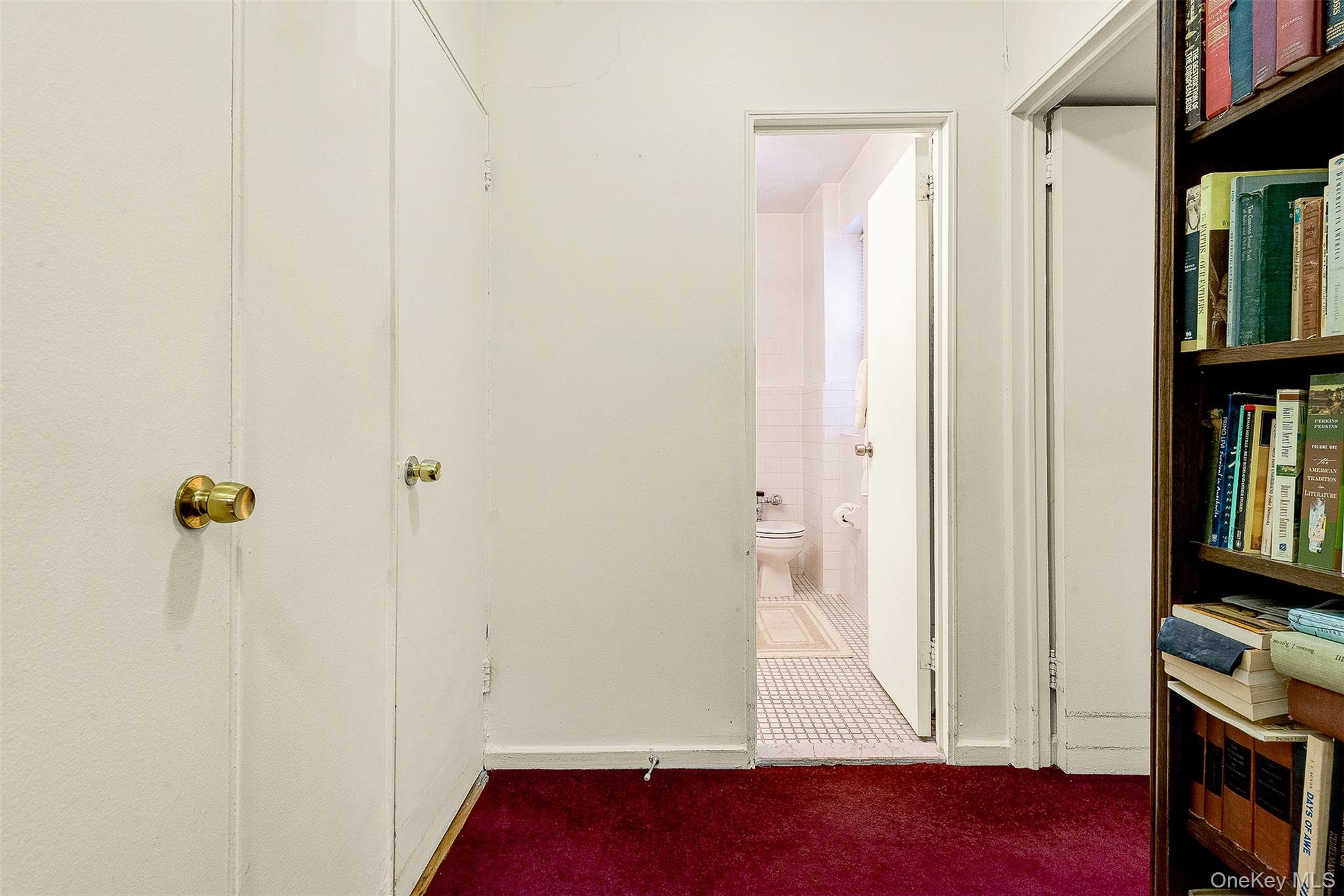 #17 photo, 67-66 108th Street, クイーンズ区 Forest Hills , NY 11375