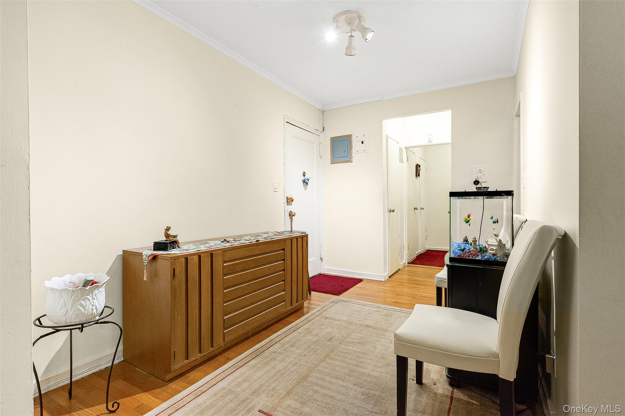 #5 photo, 67-66 108th Street, クイーンズ区 Forest Hills , NY 11375