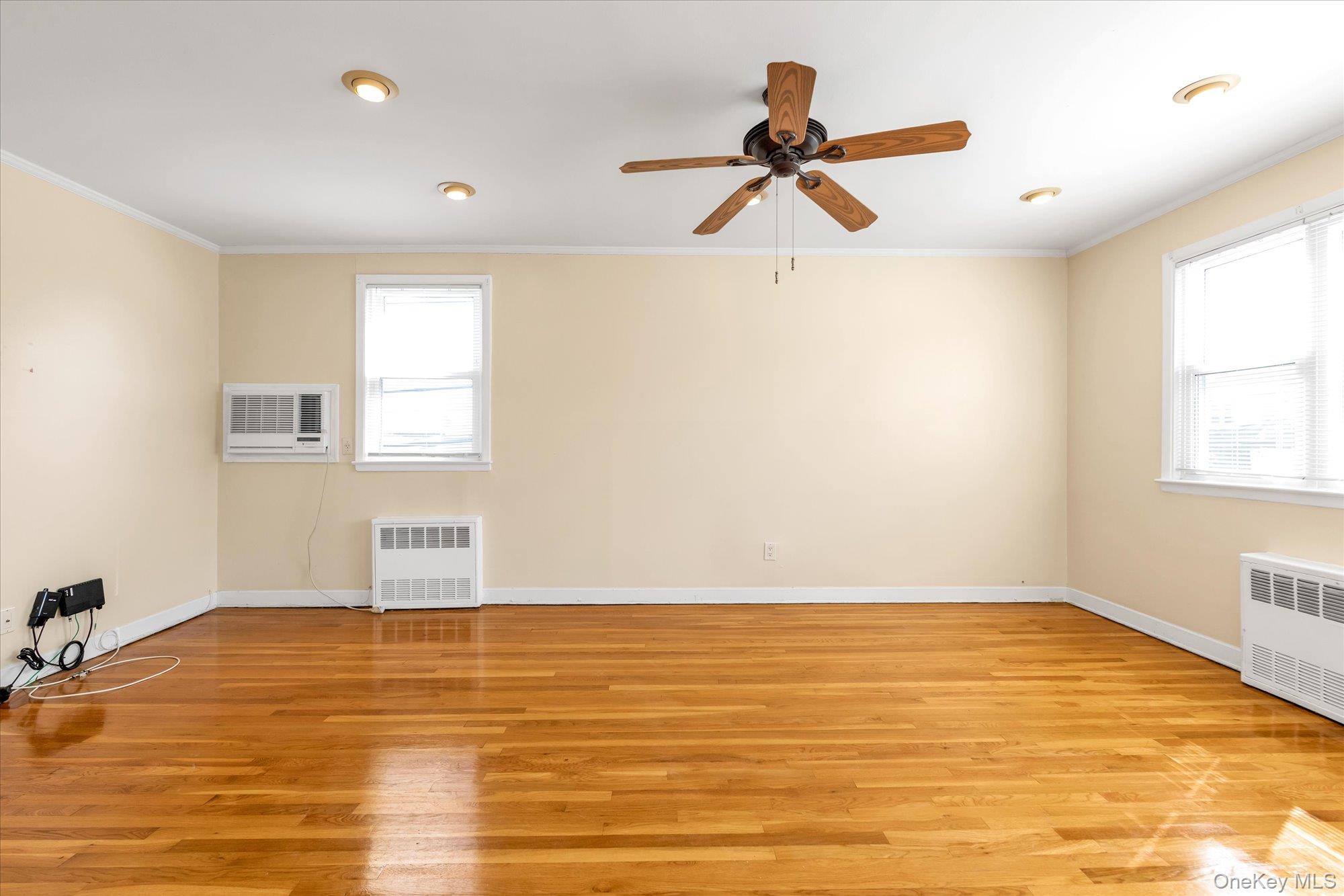 #3 photo, 125-21 5 Ave, クイーンズ区 College Point , NY 11356