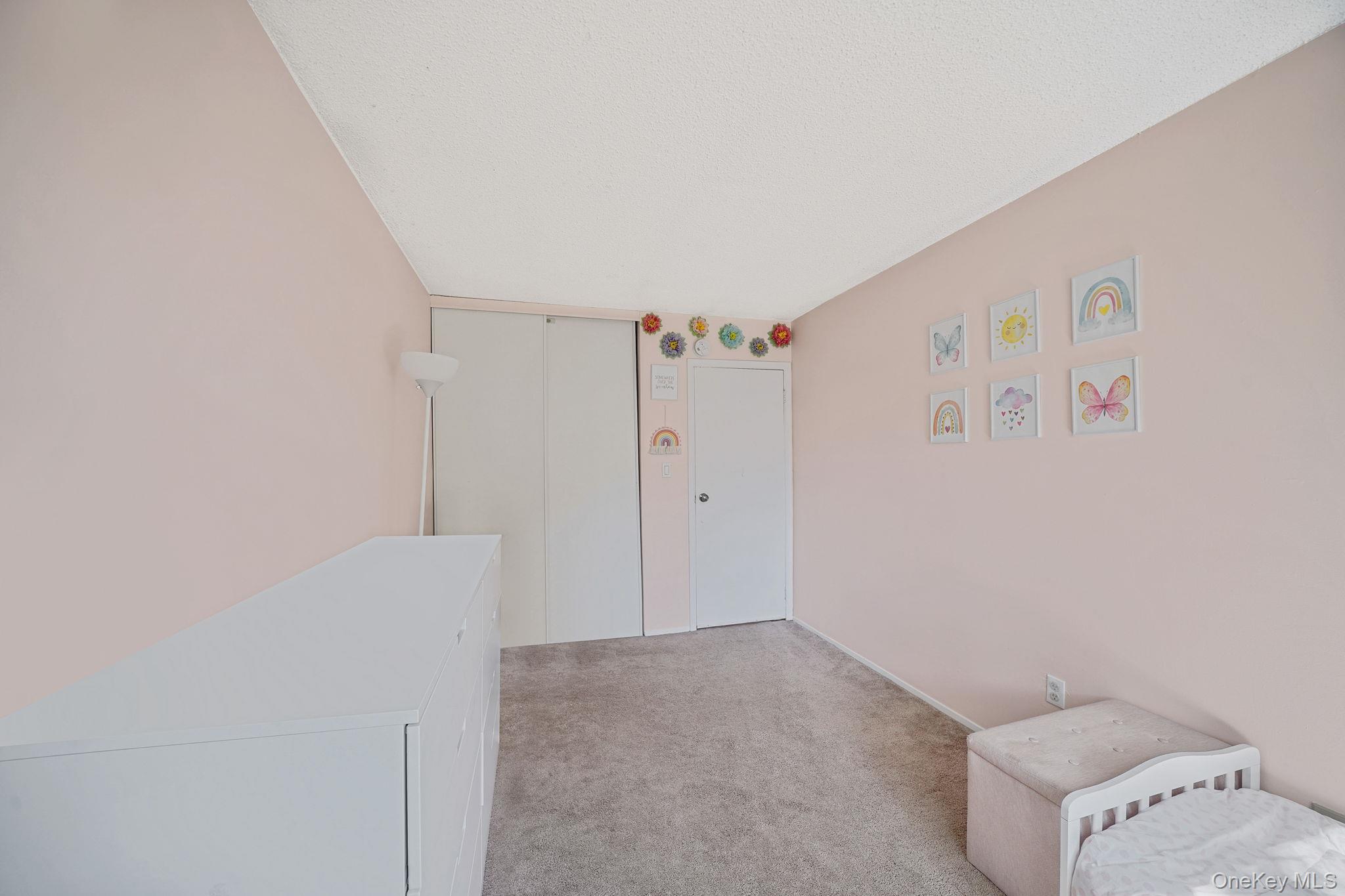 #18 photo, 204 Springmeadow Drive, サフォーク郡 Holbrook , NY 11741