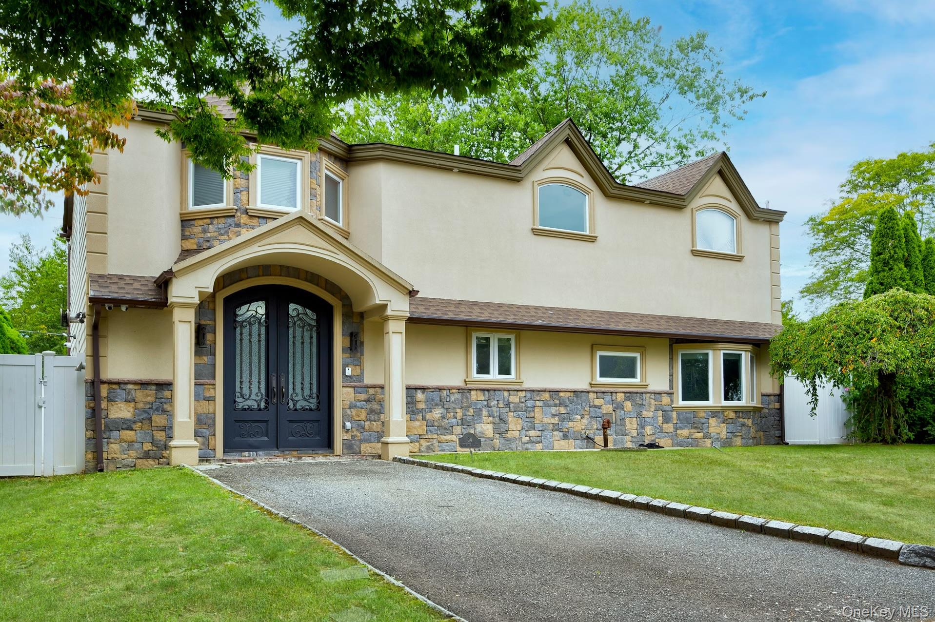 #2 photo, 34 Bobwhite Lane, ナッソー郡 Hicksville , NY 11801