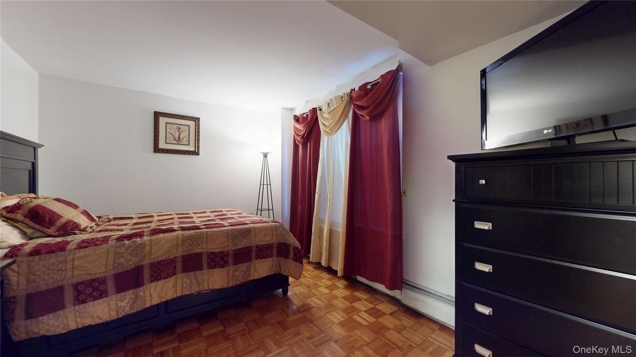 #14 photo, 1398 Fulton Avenue, ブロンクス区 Bronx , NY 10456