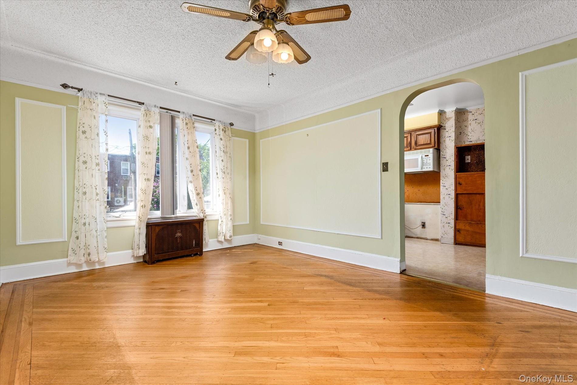 #10 photo, 64-22 79th Street, クイーンズ区 Middle Village , NY 11379