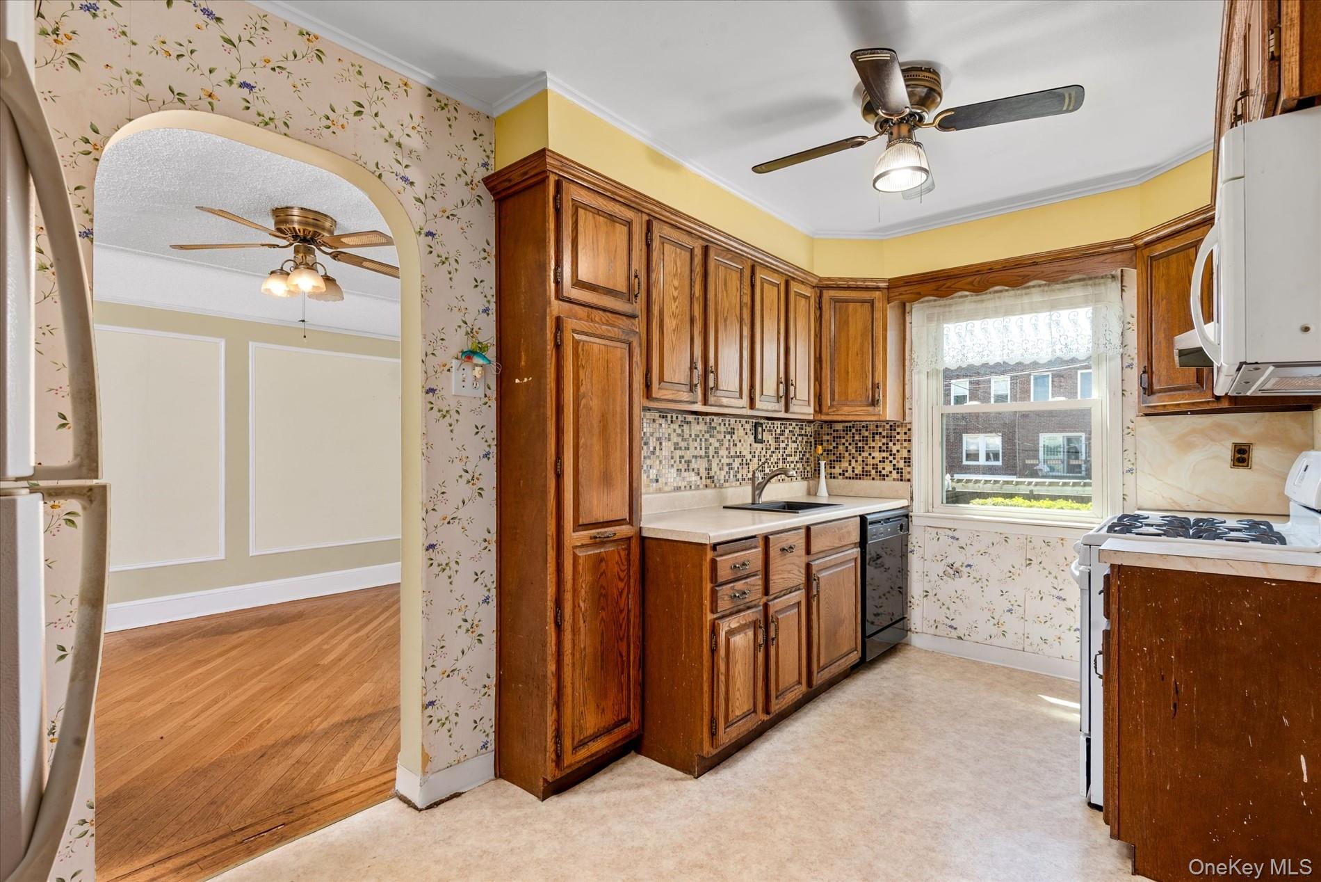 #12 photo, 64-22 79th Street, クイーンズ区 Middle Village , NY 11379