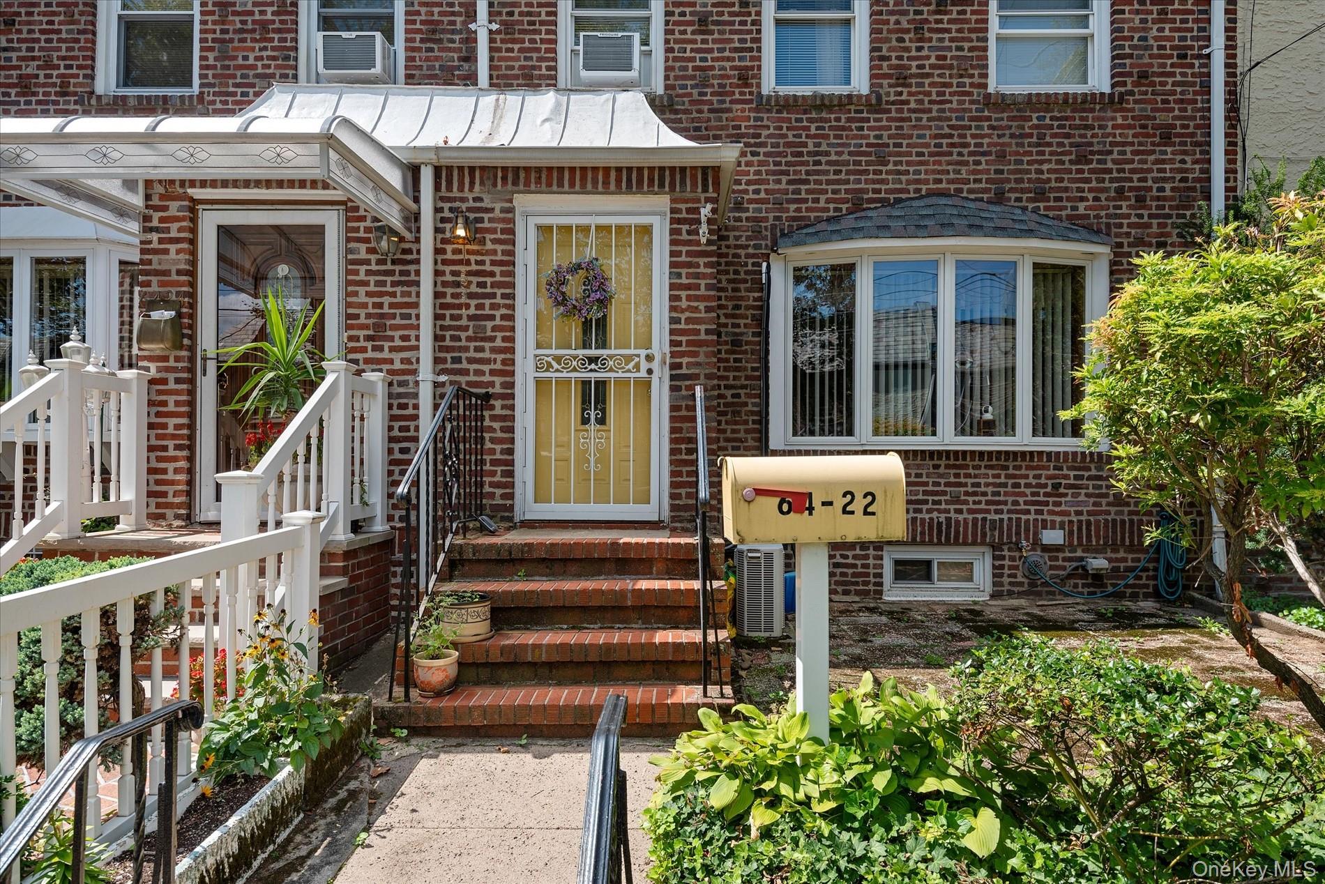 #4 photo, 64-22 79th Street, クイーンズ区 Middle Village , NY 11379