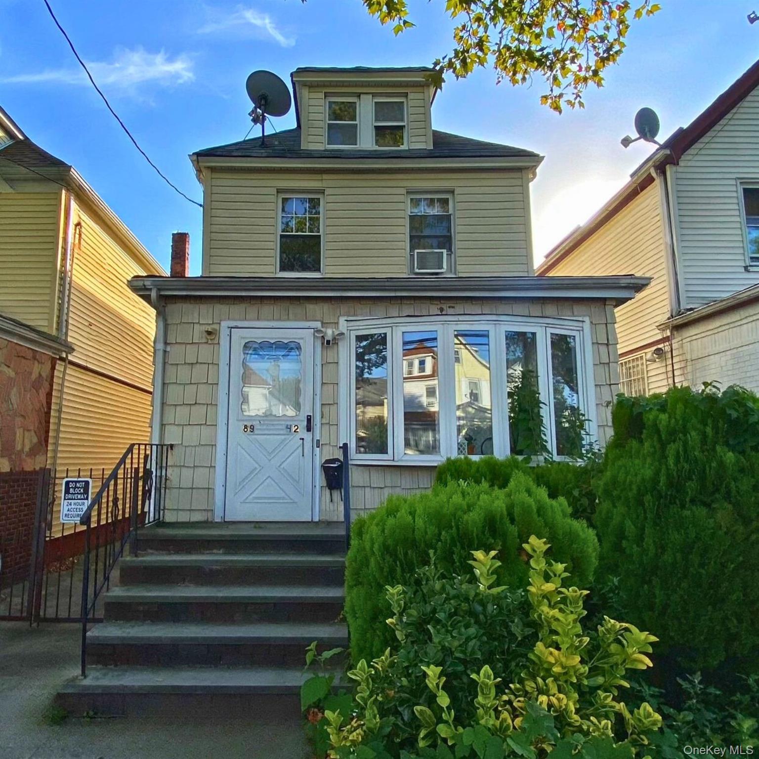 #1 photo, 89-42 202nd Street, クイーンズ区 Hollis , NY 11423