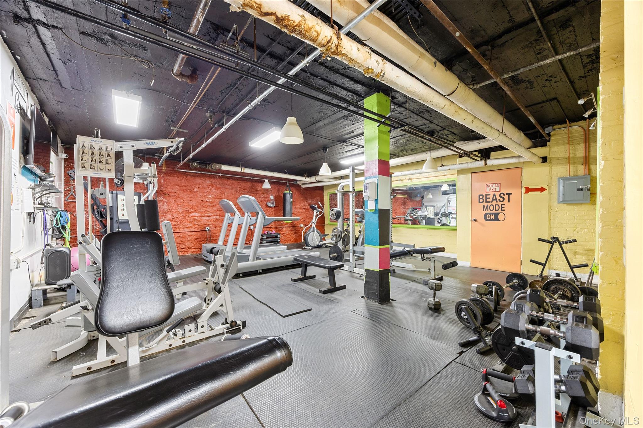 #18 photo, 1670 Longfellow Avenue, ブロンクス区 Bronx , NY 10460