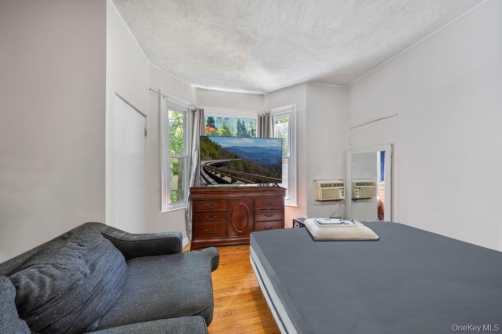 #12 photo, 53 Brookside Avenue, Nyack , NY 10960