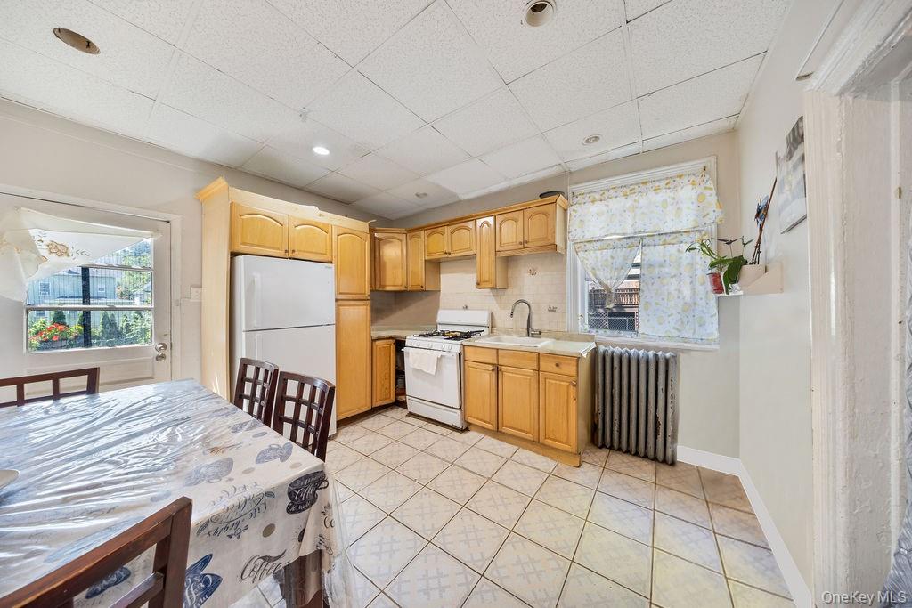 #9 photo, 53 Brookside Avenue, Nyack , NY 10960