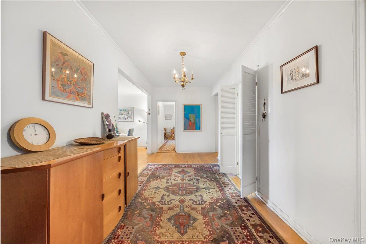 #7 photo, 67-66 108th Street, Forest Hills , NY 11375