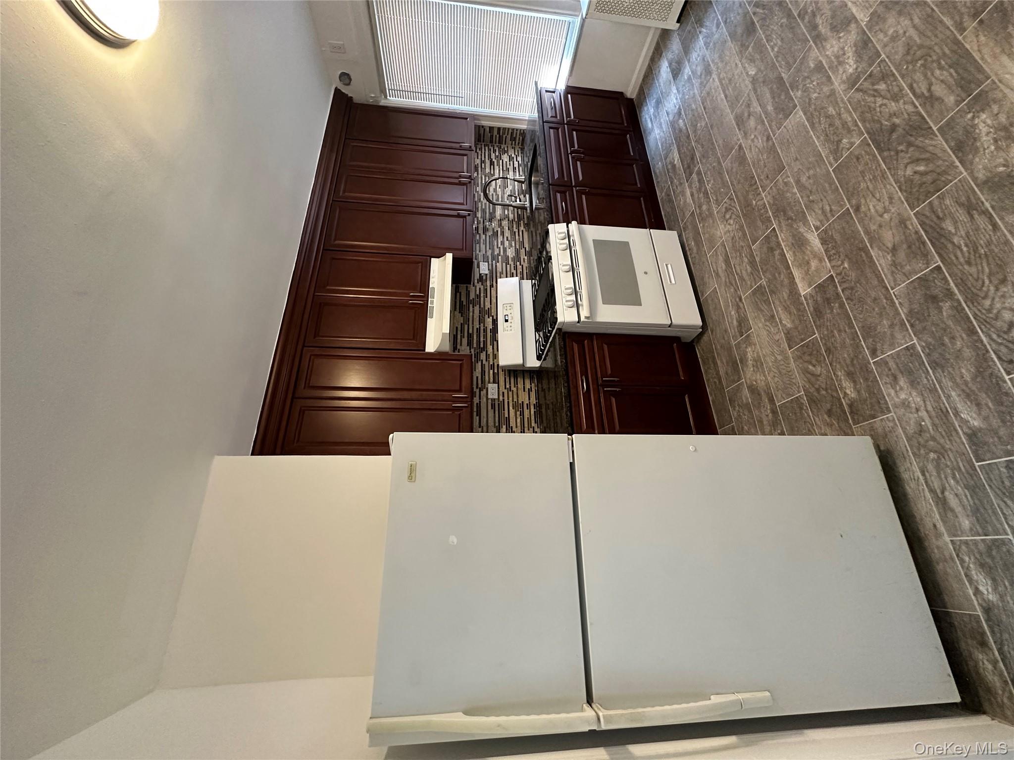 #2 photo, 5783 Mosholu Avenue, ブロンクス区 Bronx , NY 10471