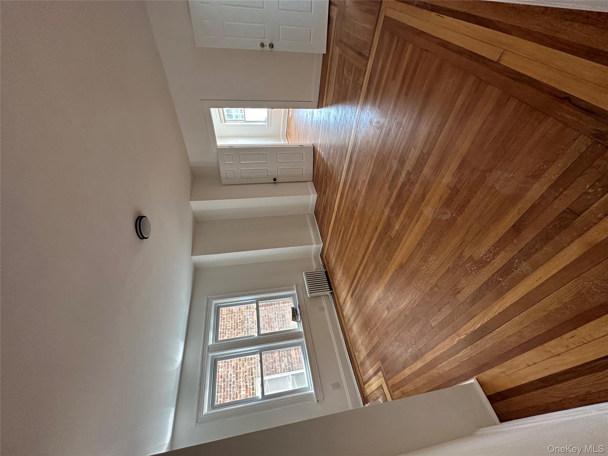 #6 photo, 5783 Mosholu Avenue, ブロンクス区 Bronx , NY 10471