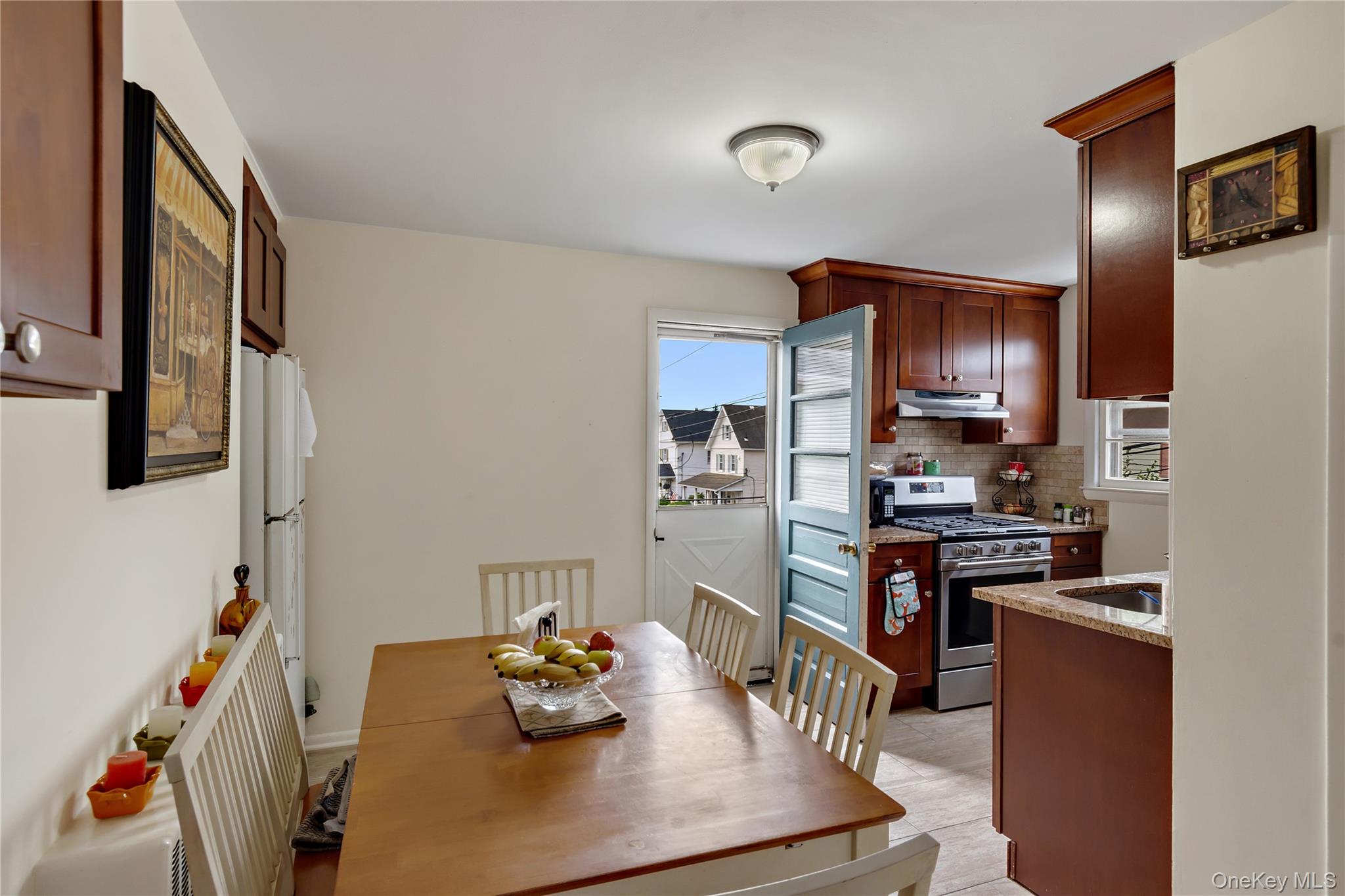 #14 photo, 180 Madison Avenue, Port Chester , NY 10573