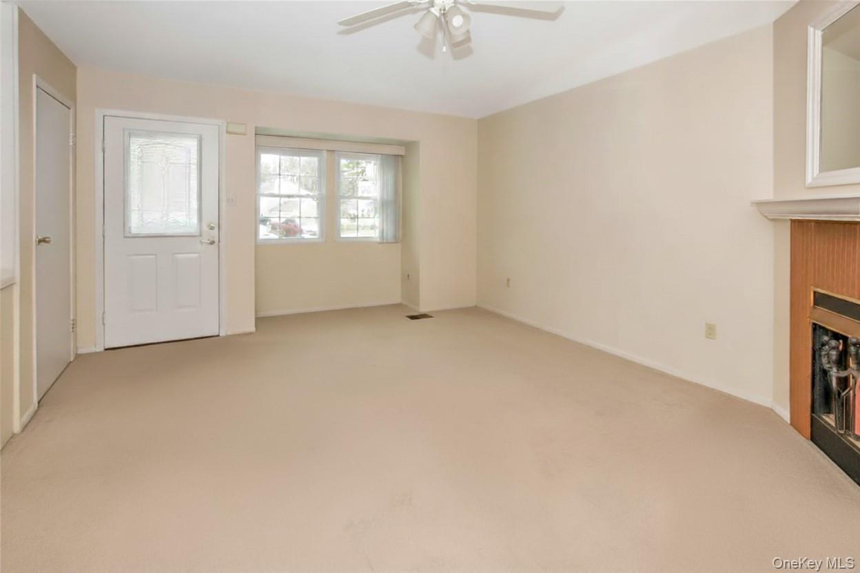 #6 photo, 14 Franklin Commons, サフォーク郡 Yaphank , NY 11980