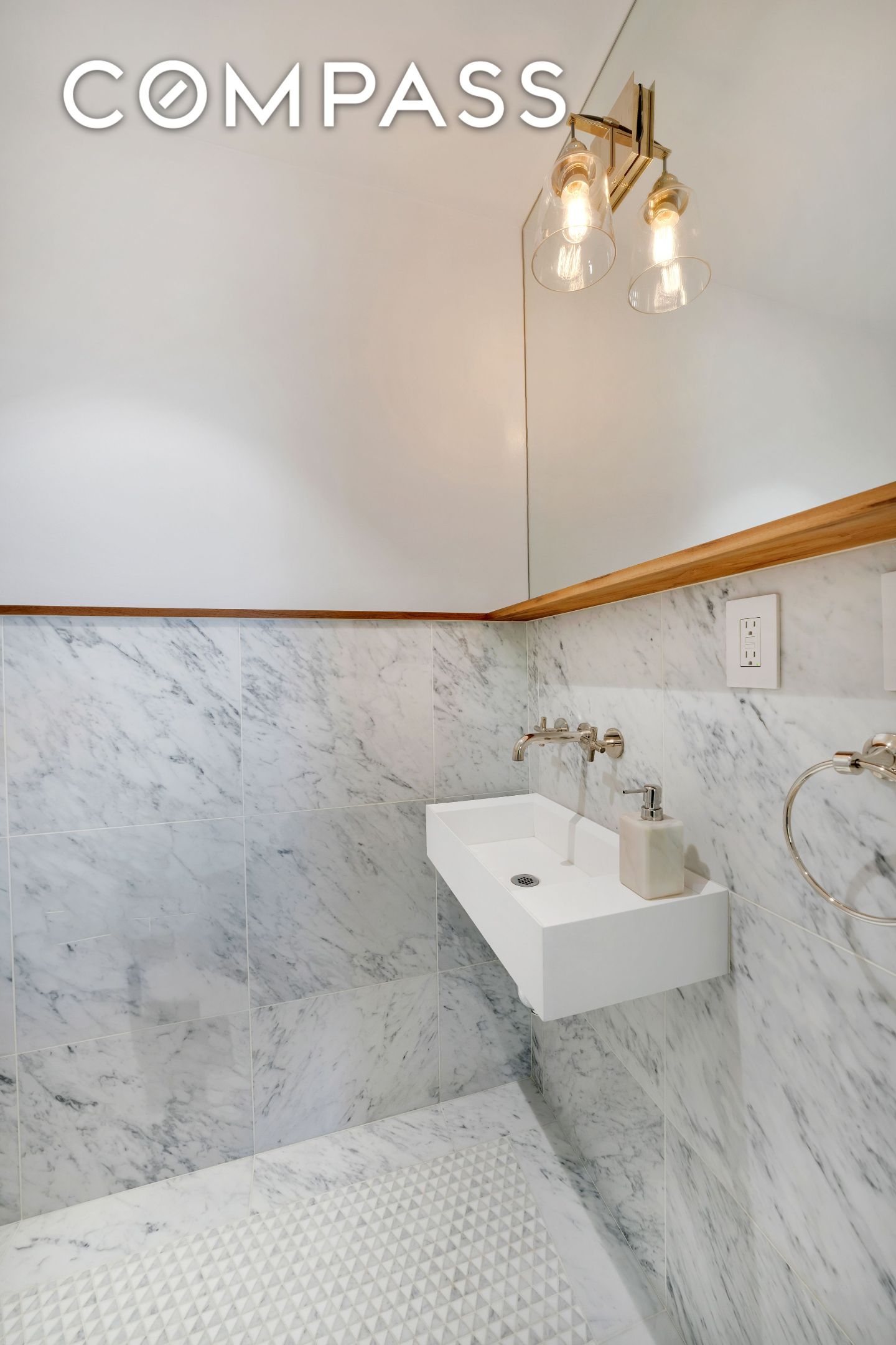 #8 photo, 215 Lafayette Avenue, ブルックリン区 Clinton Hill , NY 11238