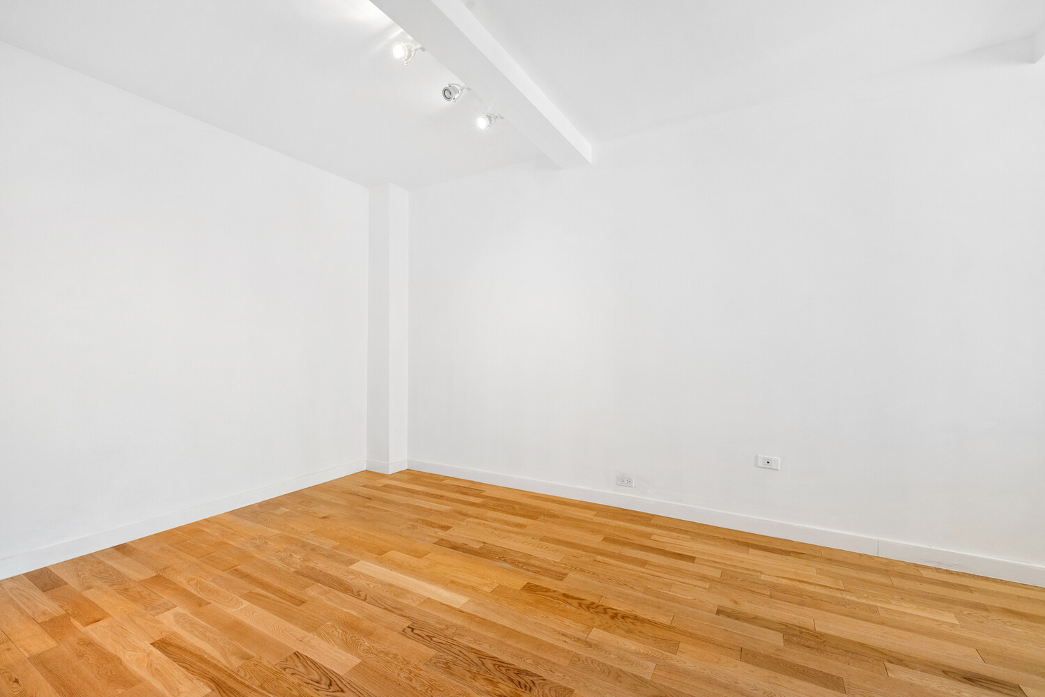 #12 photo, 200 W 20TH Street, マンハッタン Chelsea , NY 10011