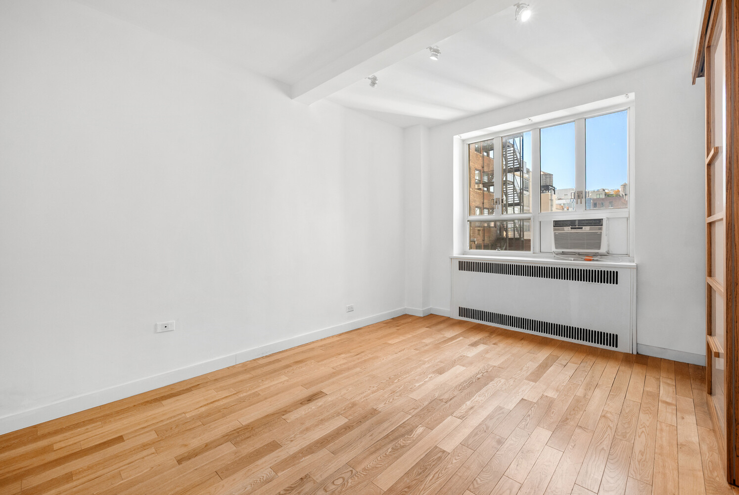 #7 photo, 200 W 20TH Street, マンハッタン Chelsea , NY 10011