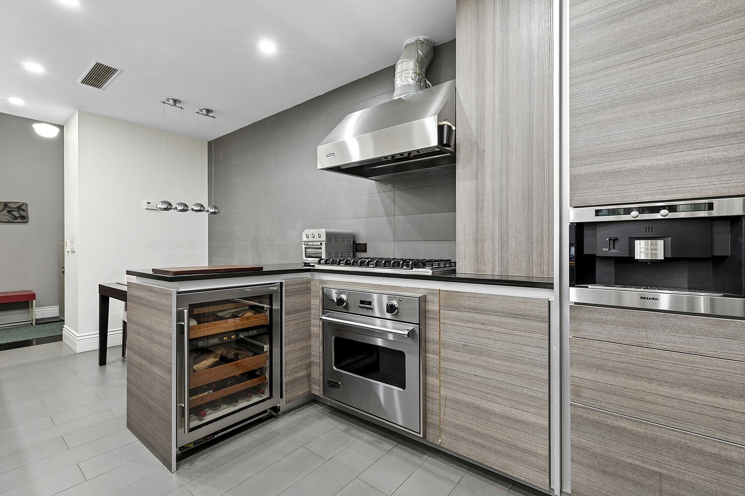 #8 photo, 2109 BROADWAY, マンハッタン Upper West Side , NY 10023