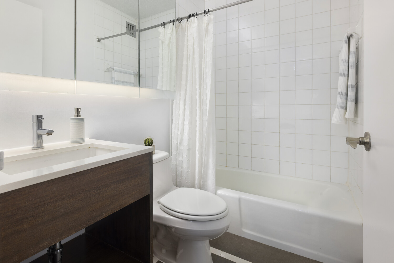 #20 photo, 230 W 55TH Street, マンハッタン Midtown , NY 10019