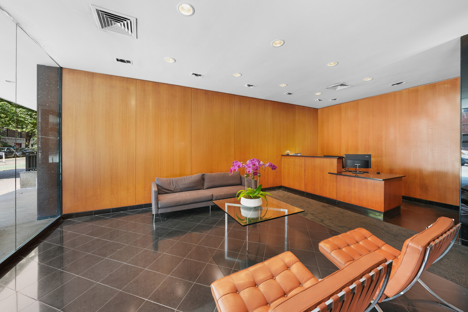 #11 photo, 101 W 12TH Street, Greenwich Village , NY 10011