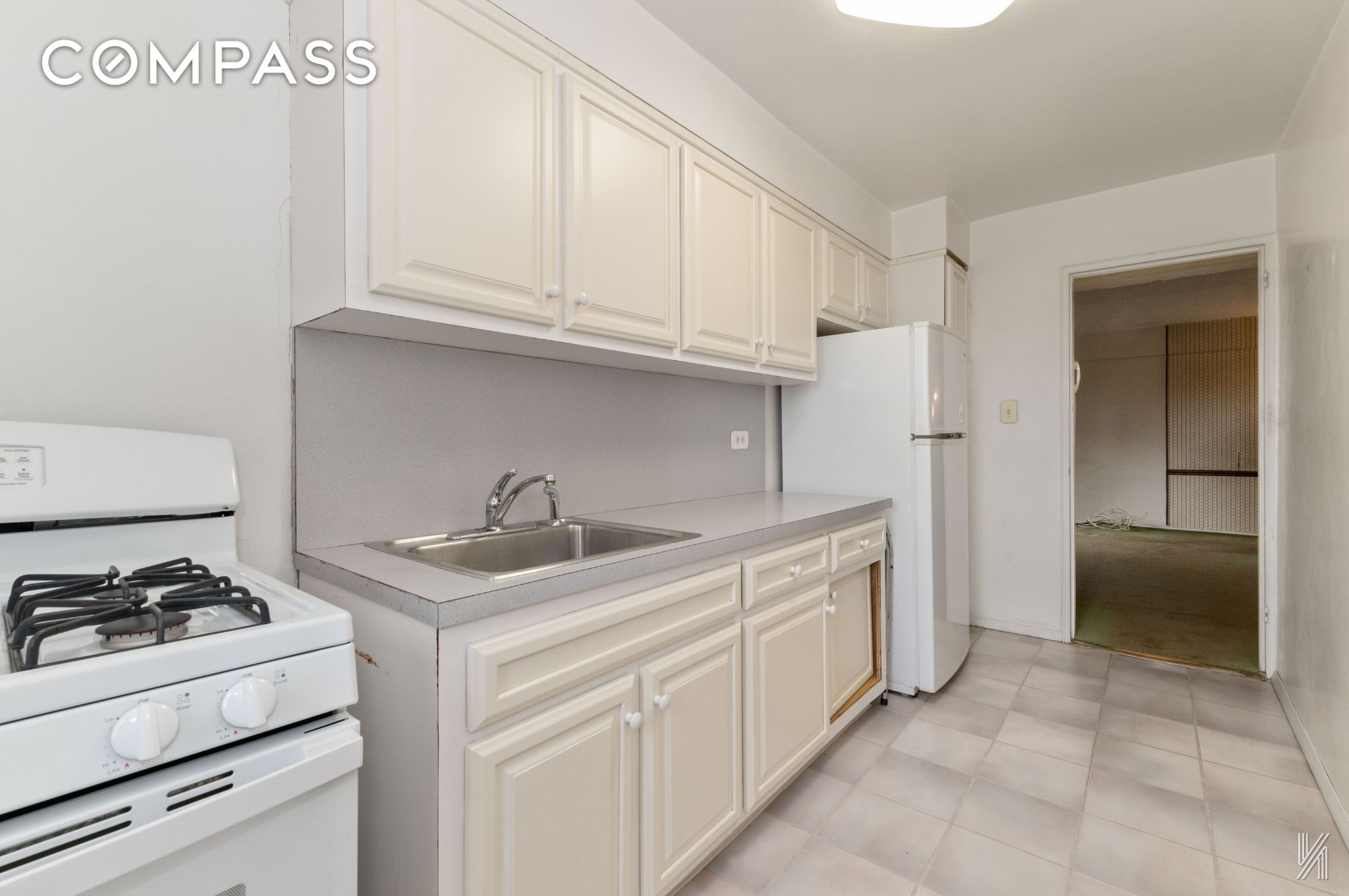 #8 photo, 34-11 93rd Street, クイーンズ区 Jackson Heights , NY 11372