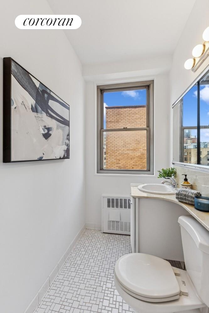 #12 photo, 300 E 74TH Street, マンハッタン Lenox Hill , NY 10021